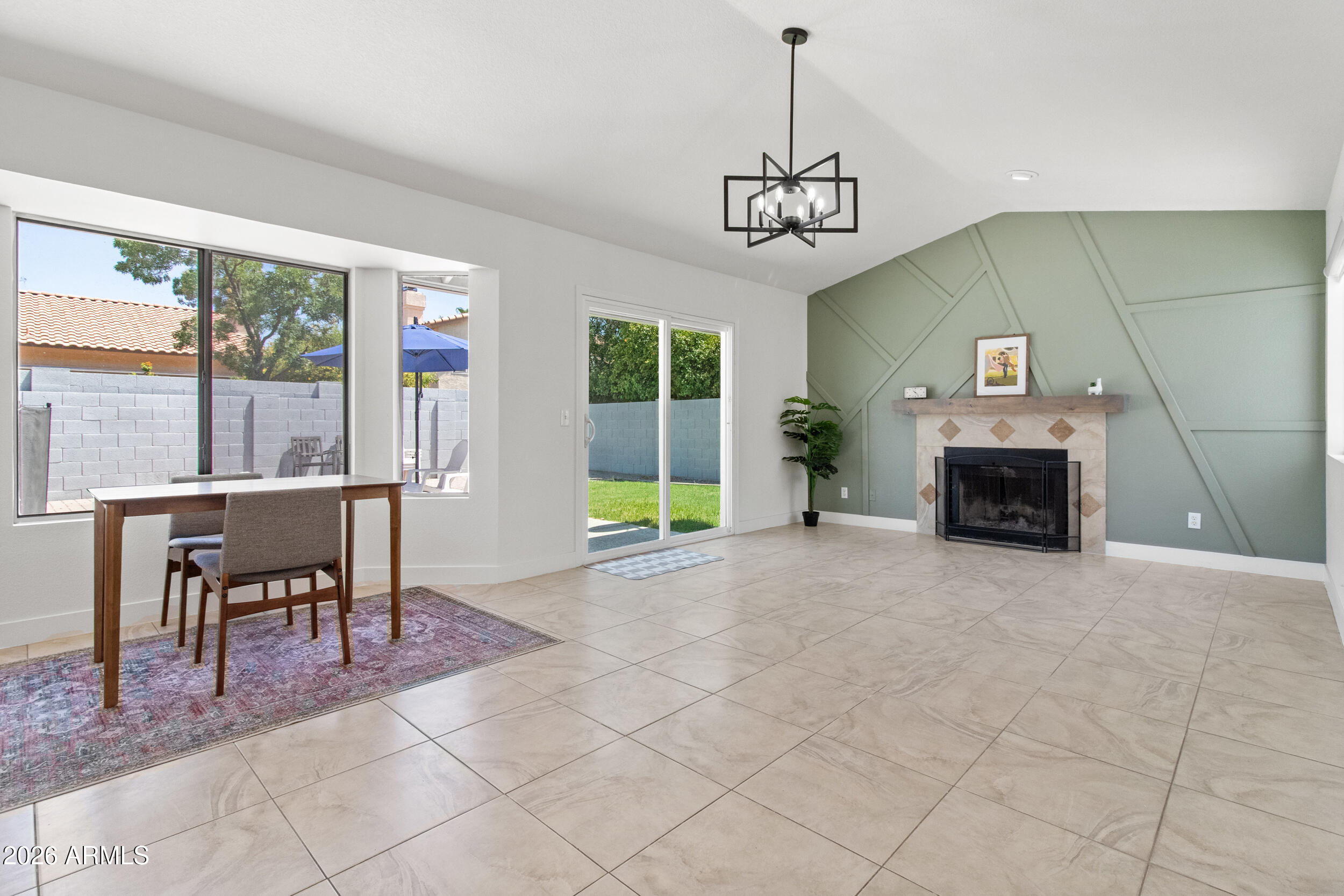 STRAWBERRY POINT 3 - Residential