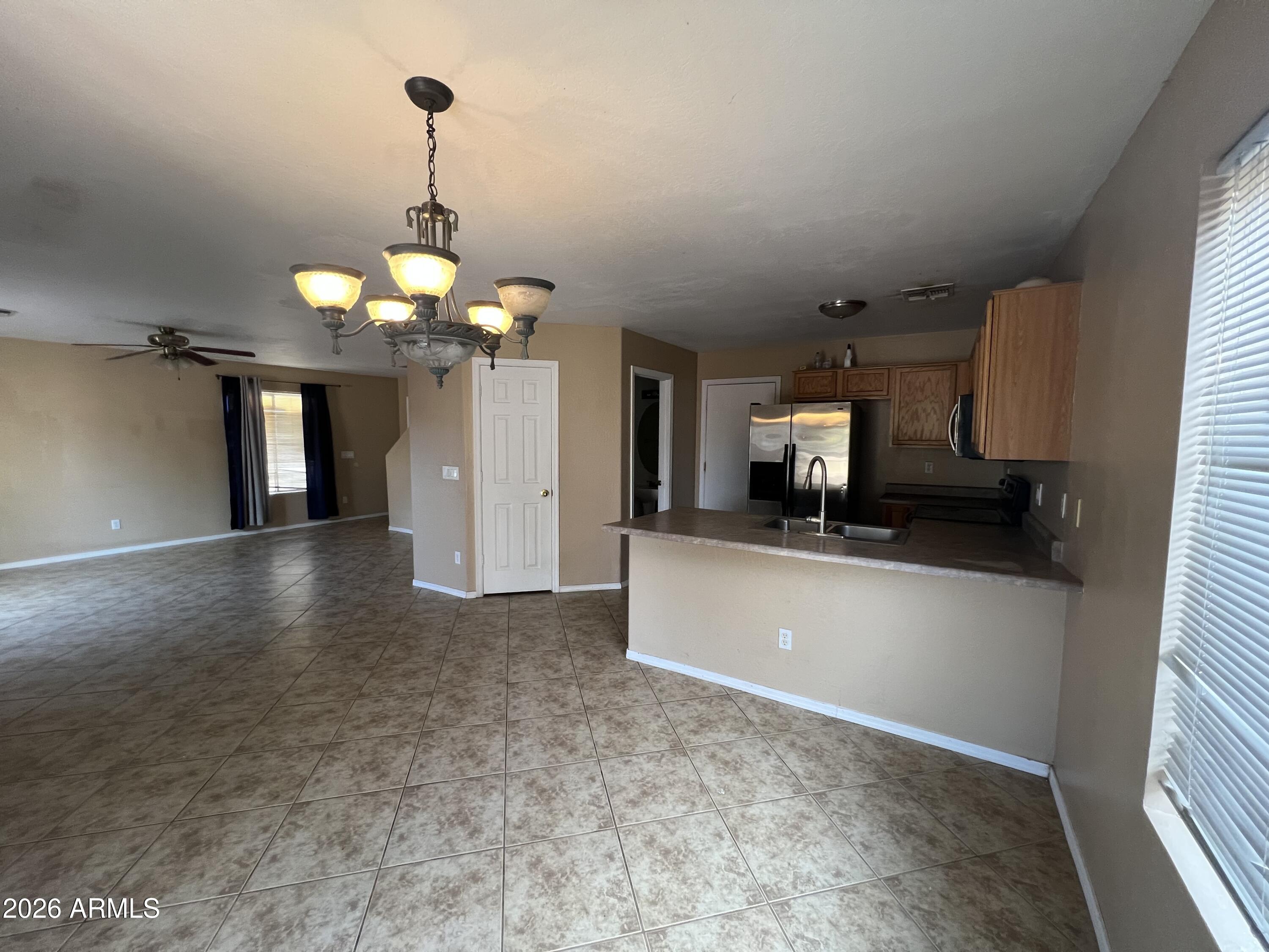 SIGNAL BUTTE MANOR 2 - Residential