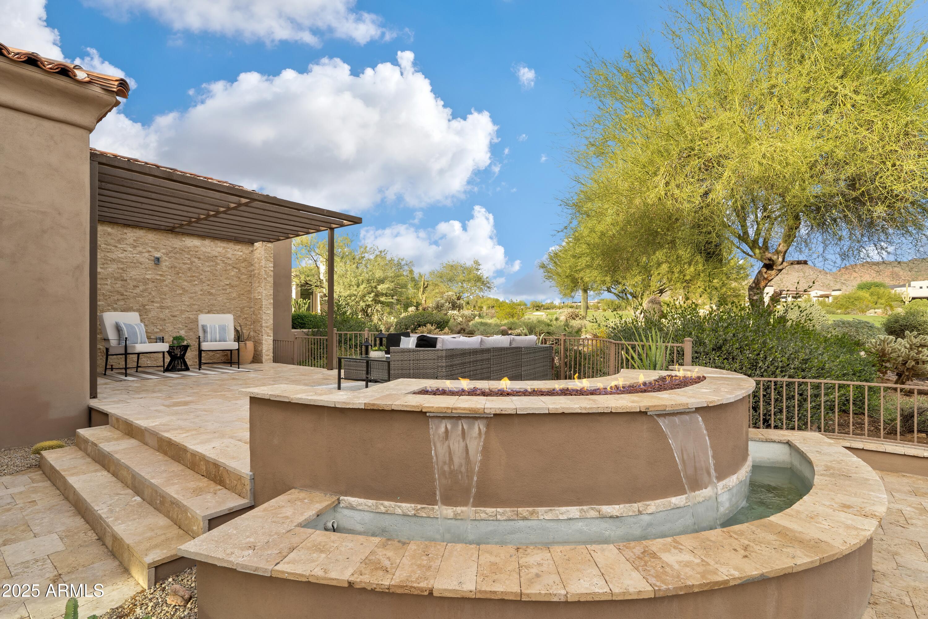 DC RANCH - Residential