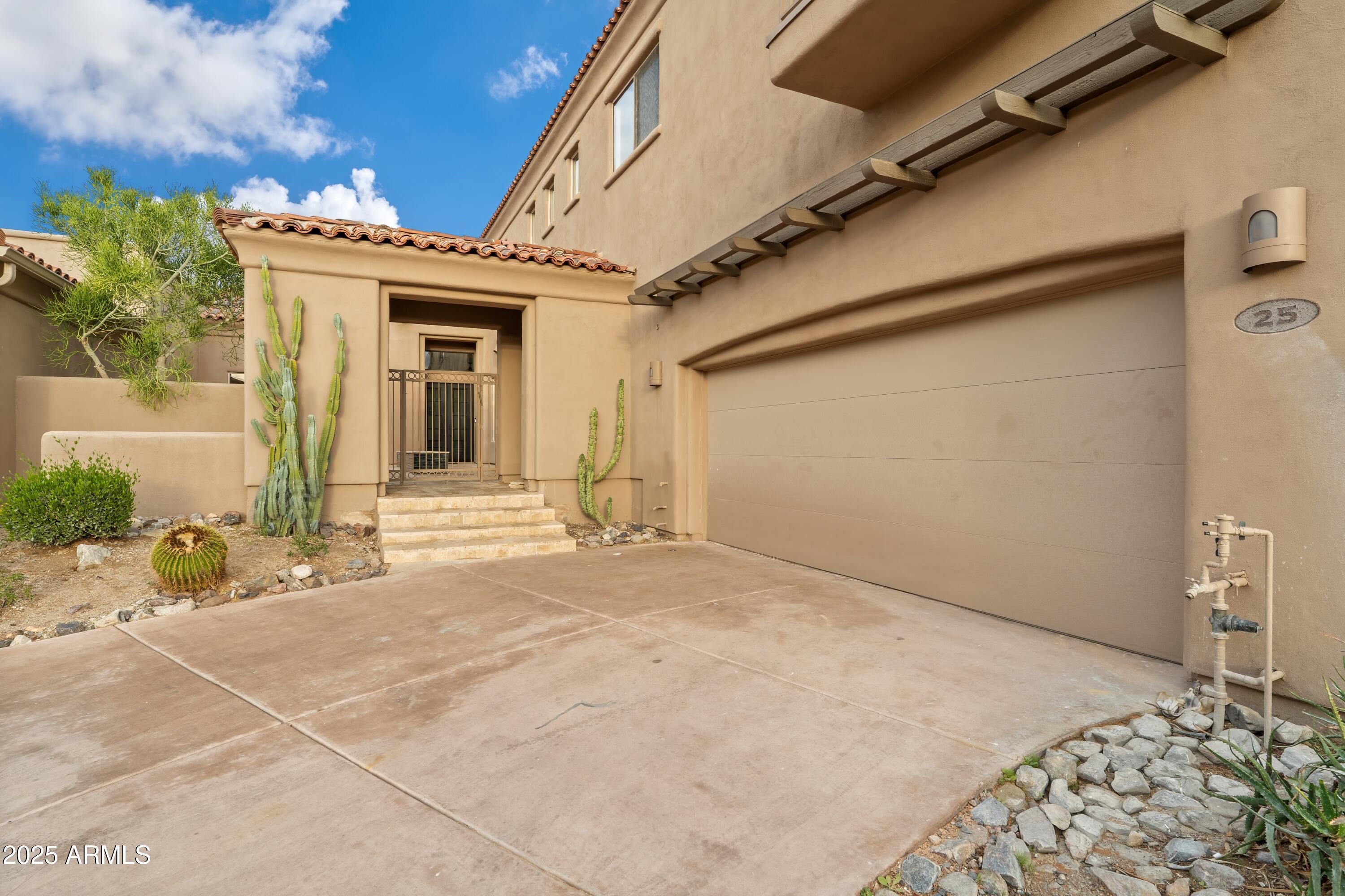 DC RANCH - Residential
