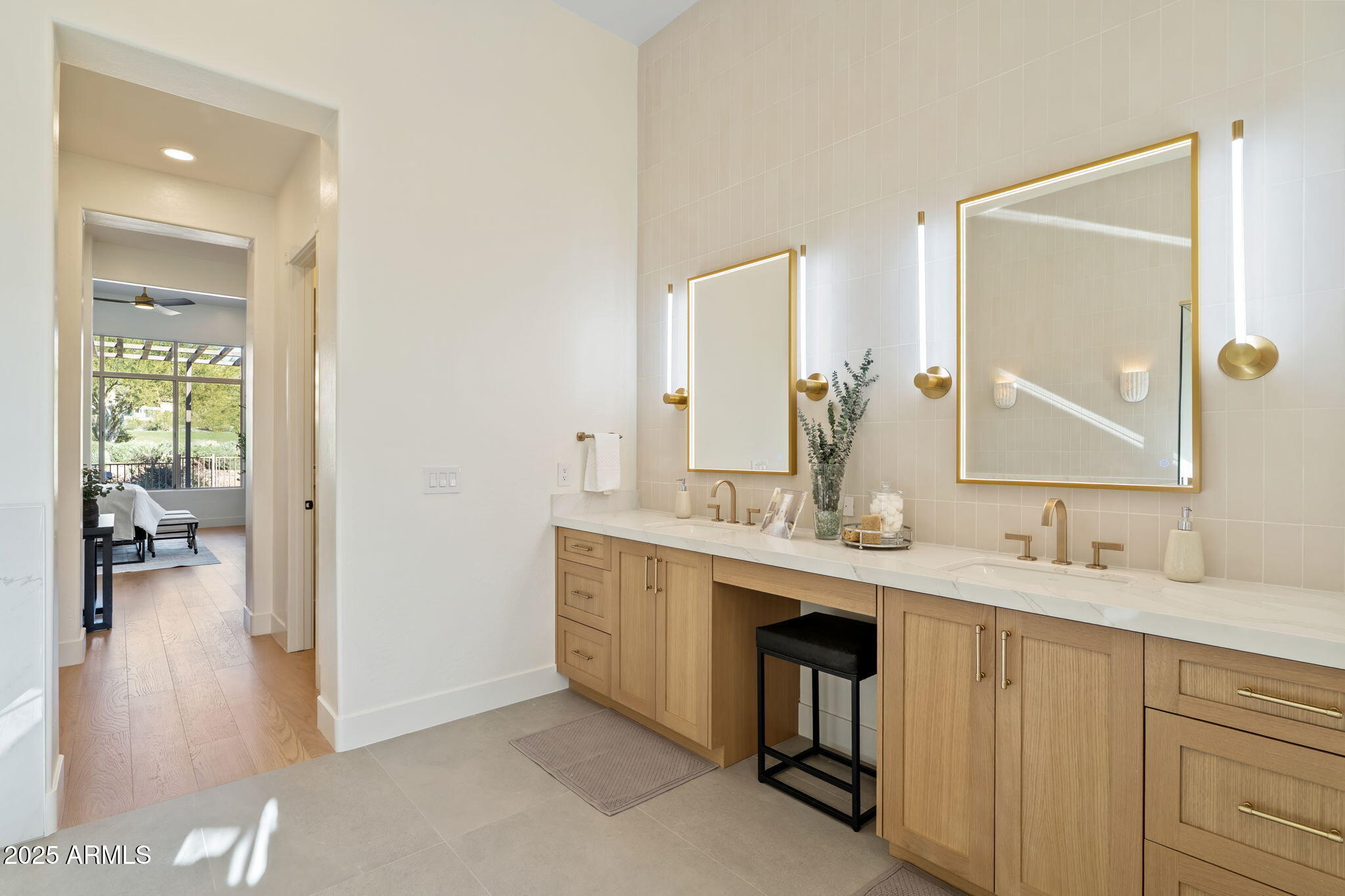 DC RANCH - Residential