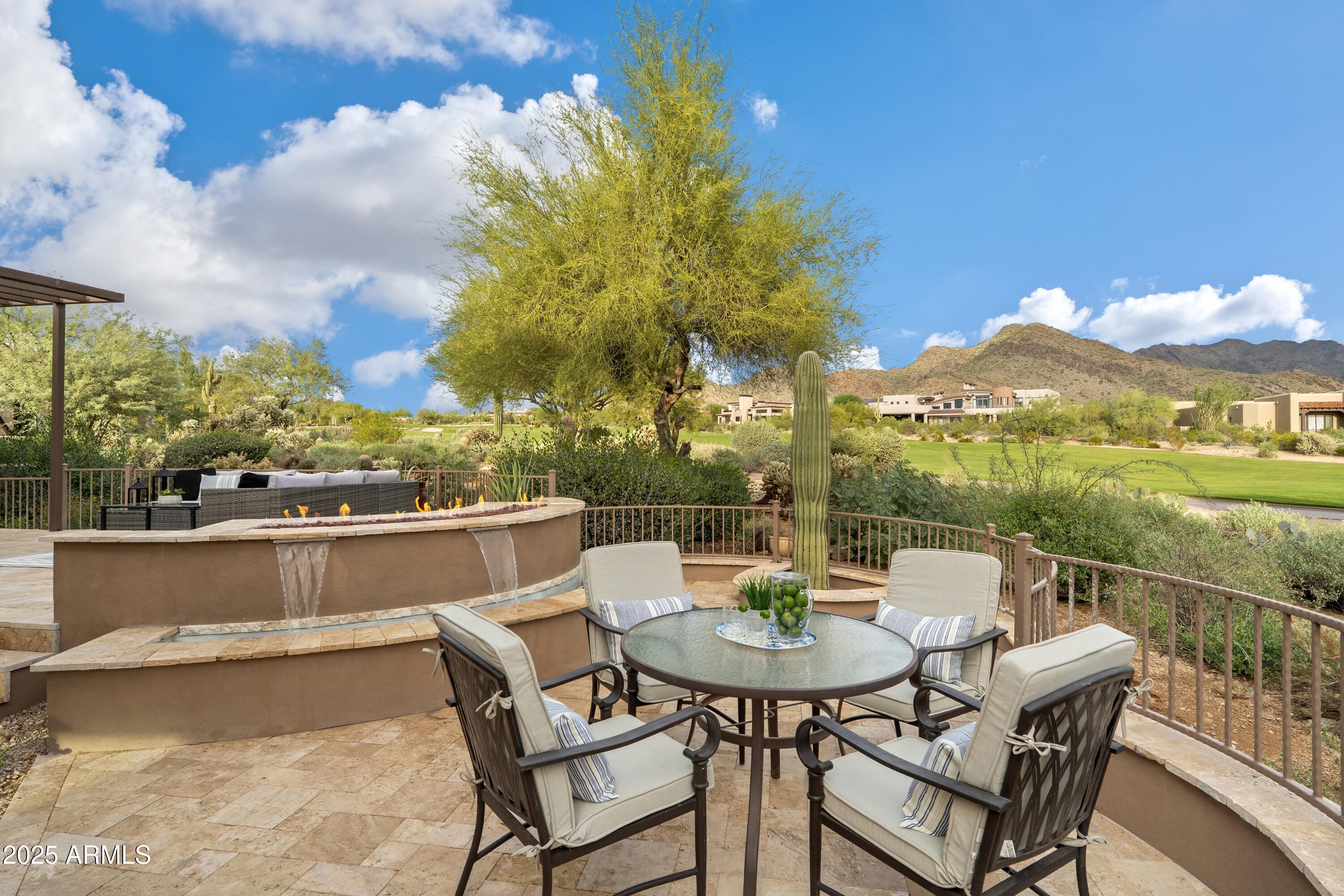 DC RANCH - Residential