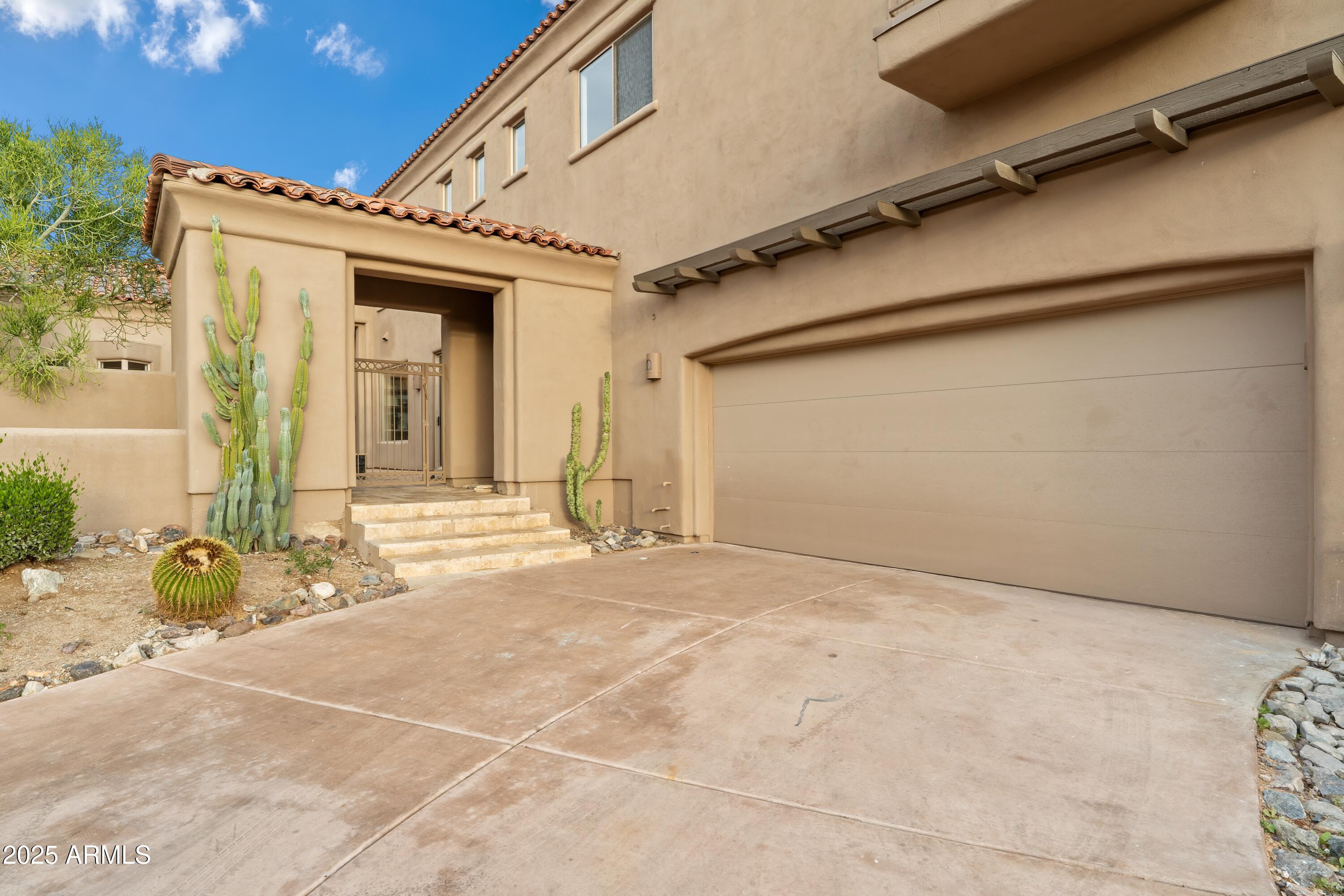 DC RANCH - Residential