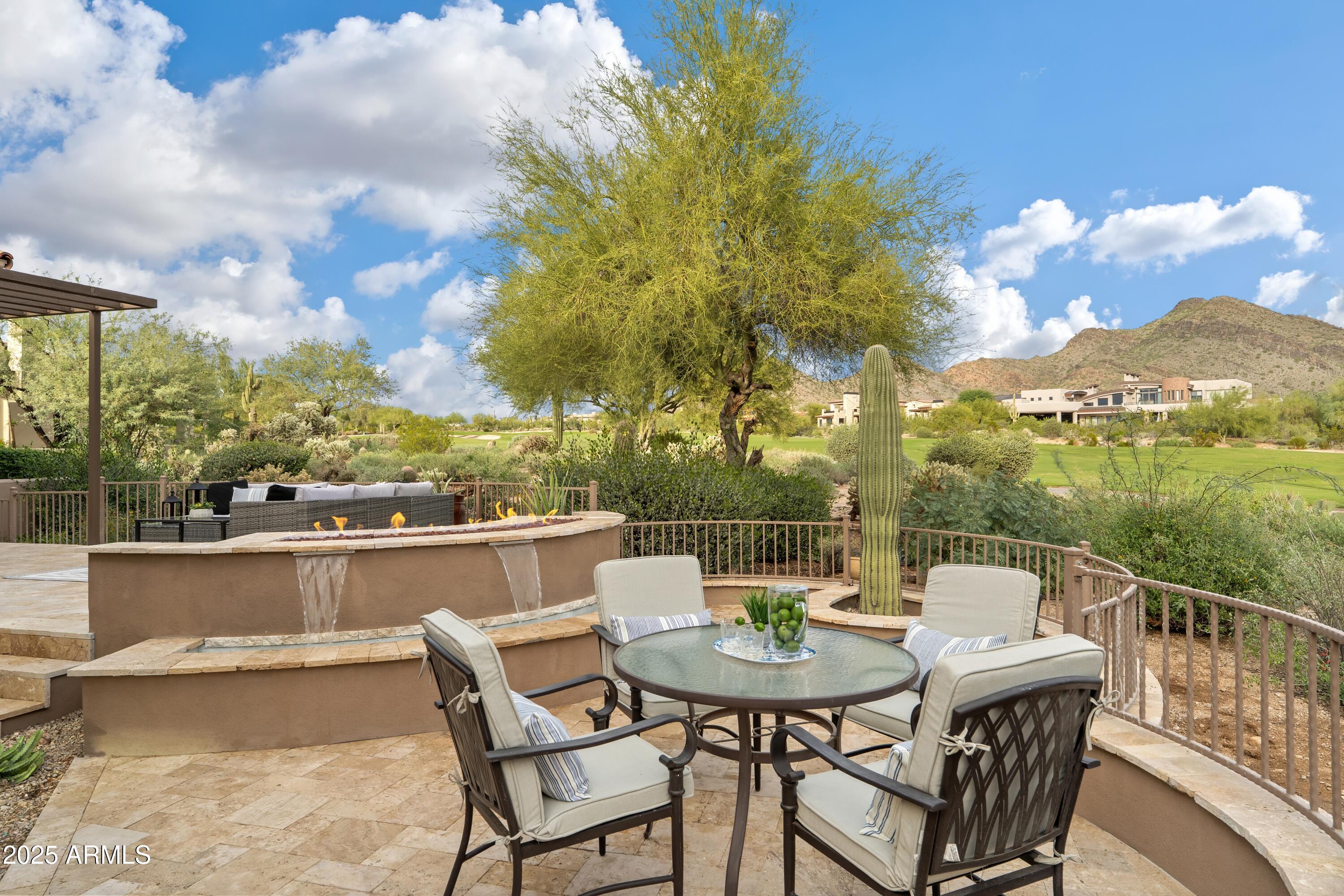 DC RANCH - Residential