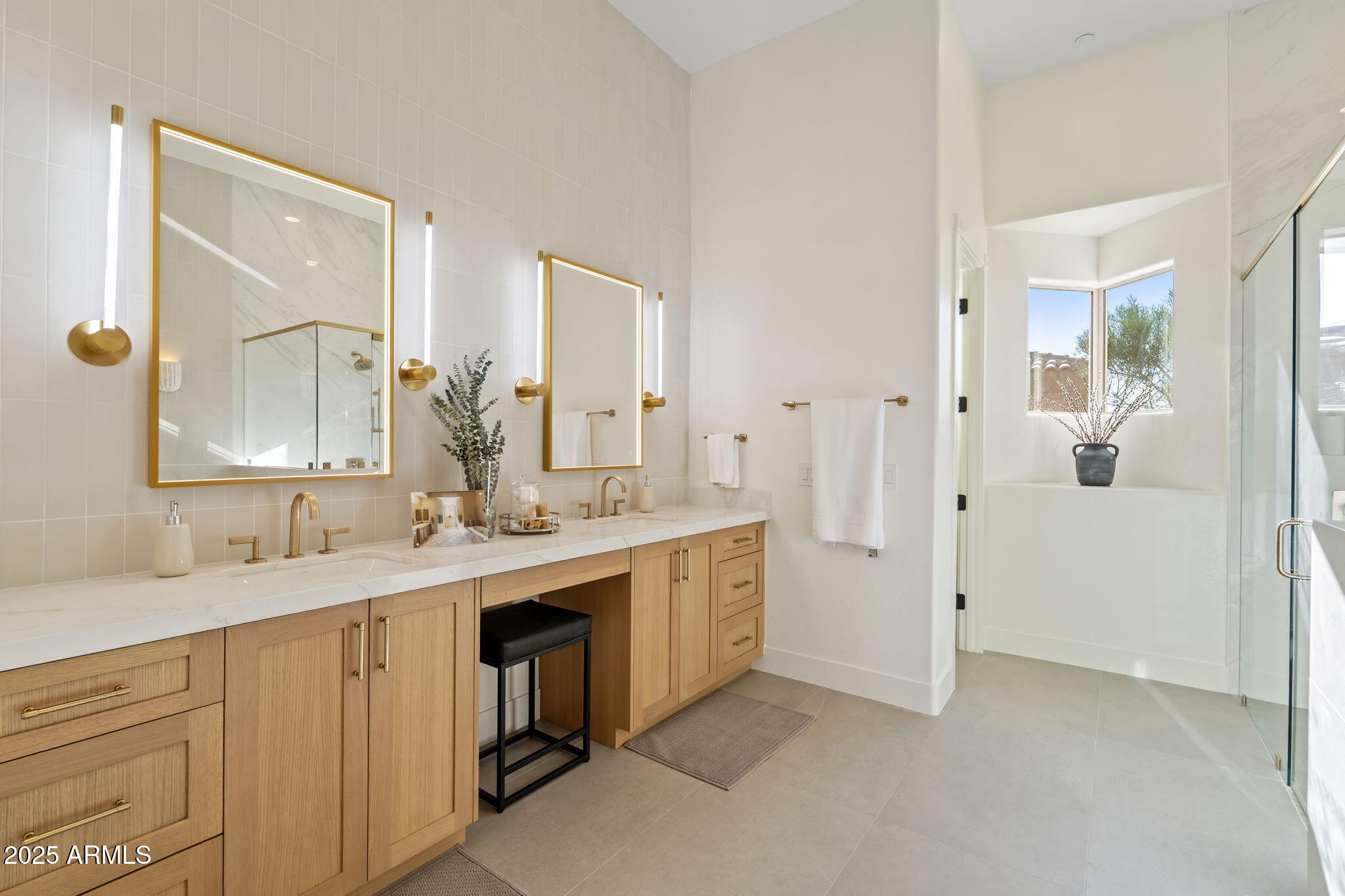 DC RANCH - Residential