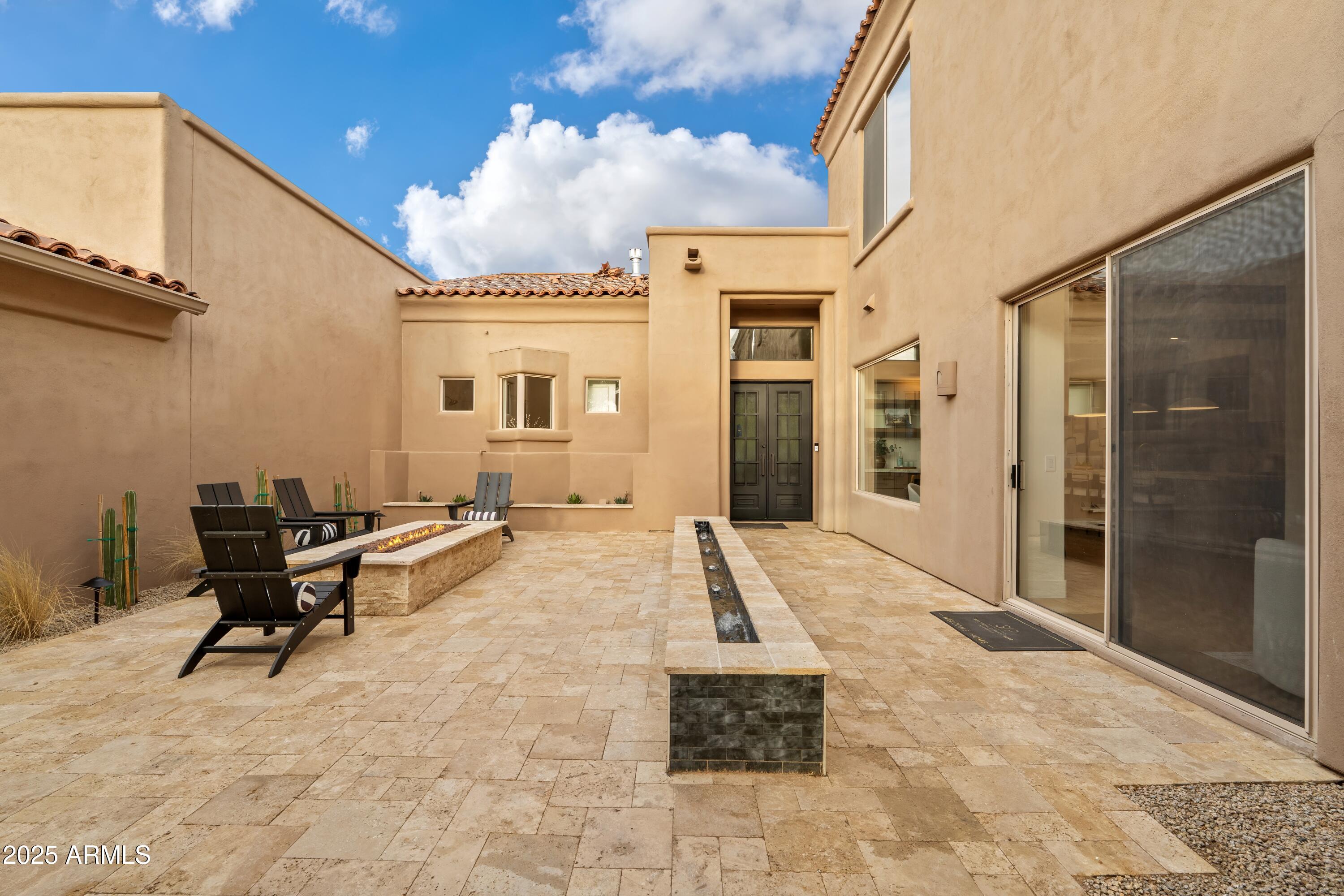 DC RANCH - Residential