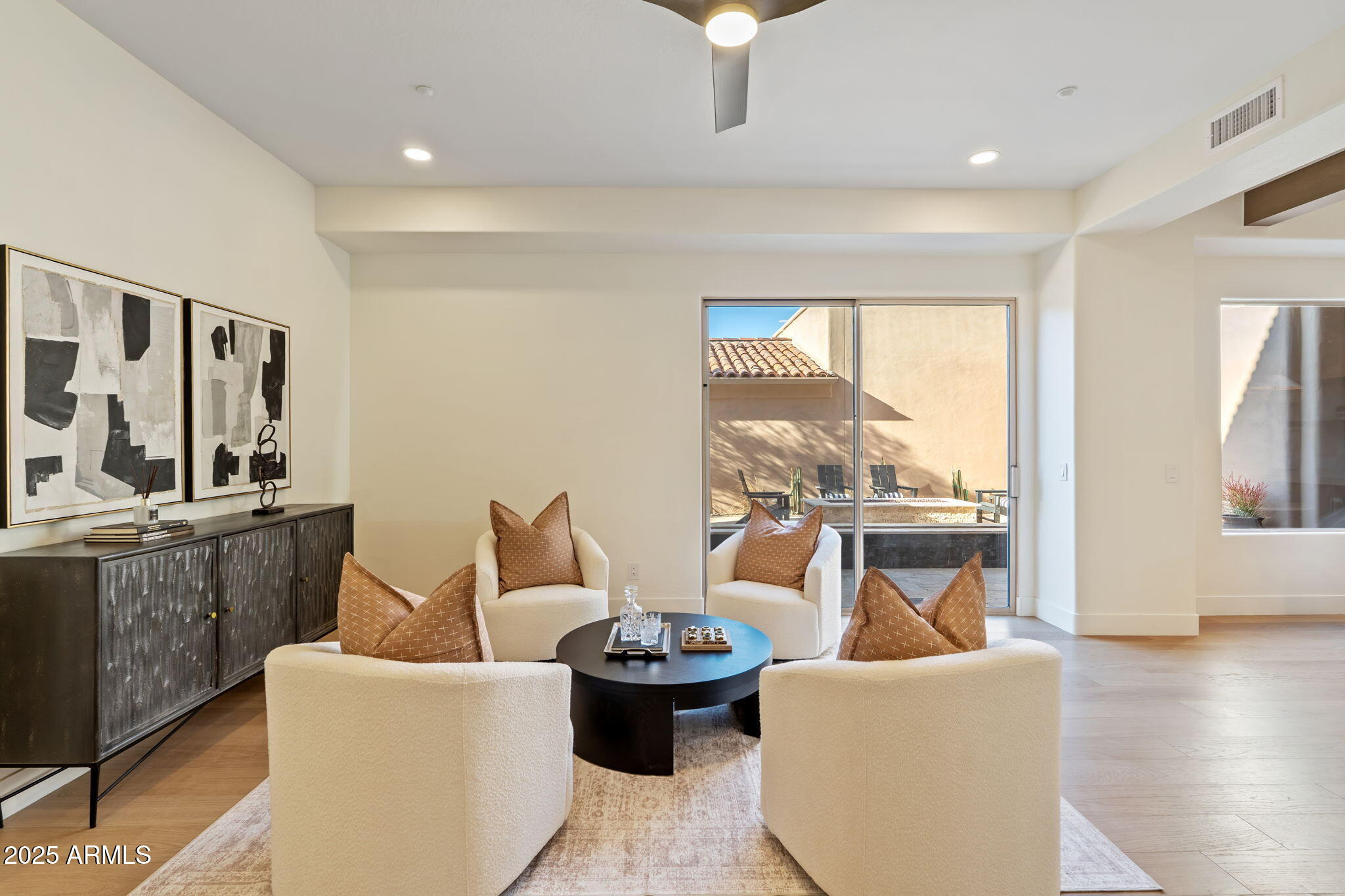 DC RANCH - Residential