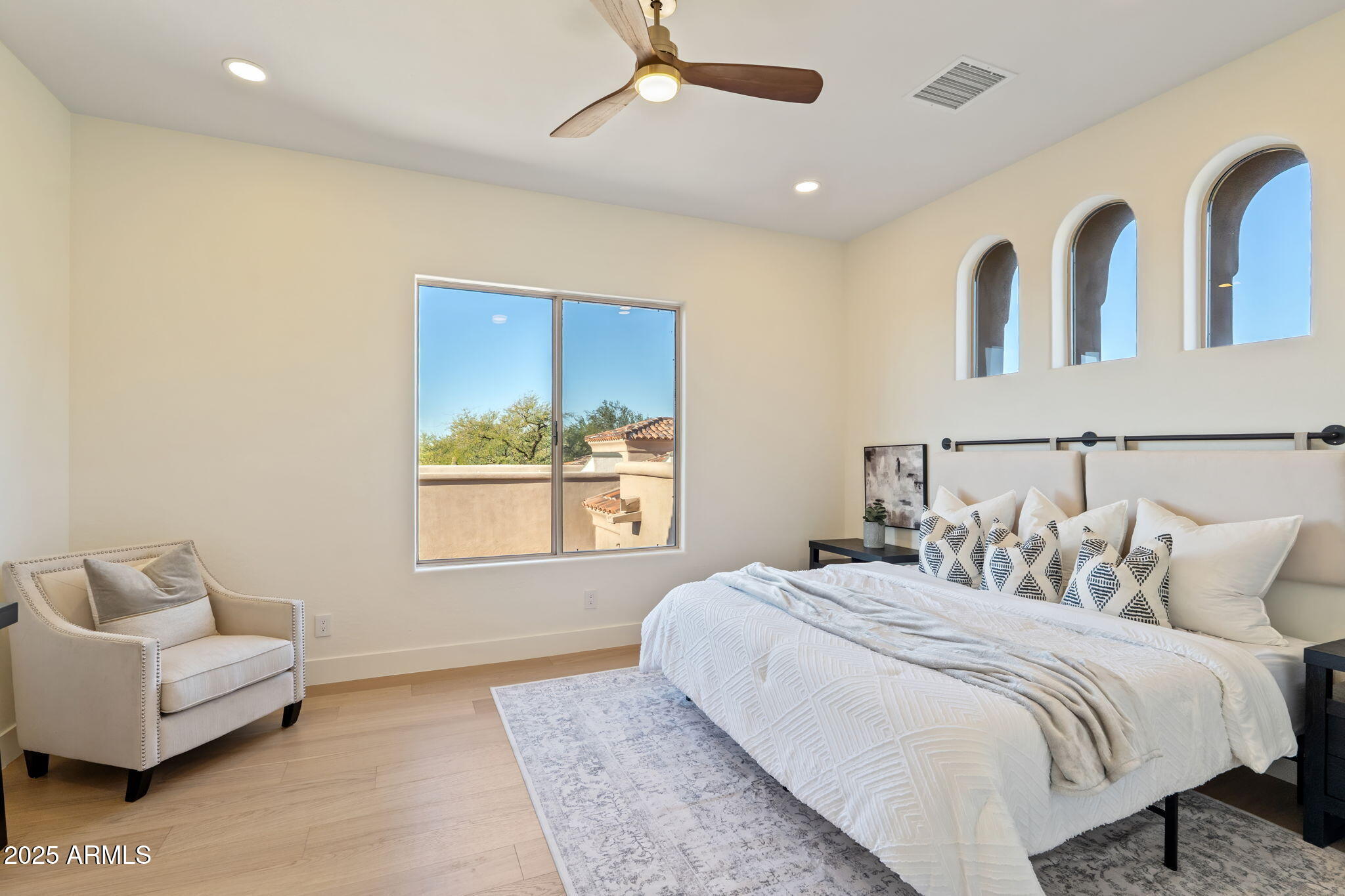 DC RANCH - Residential