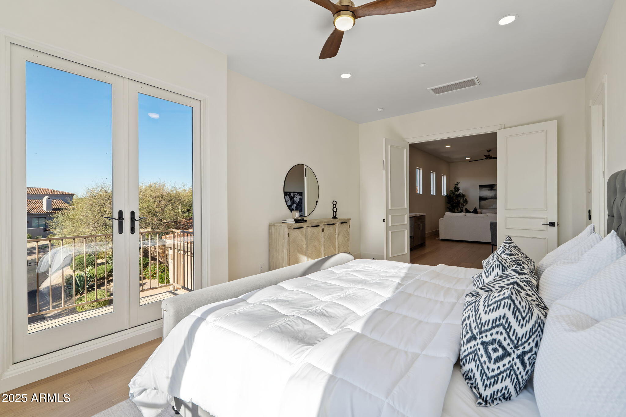 DC RANCH - Residential