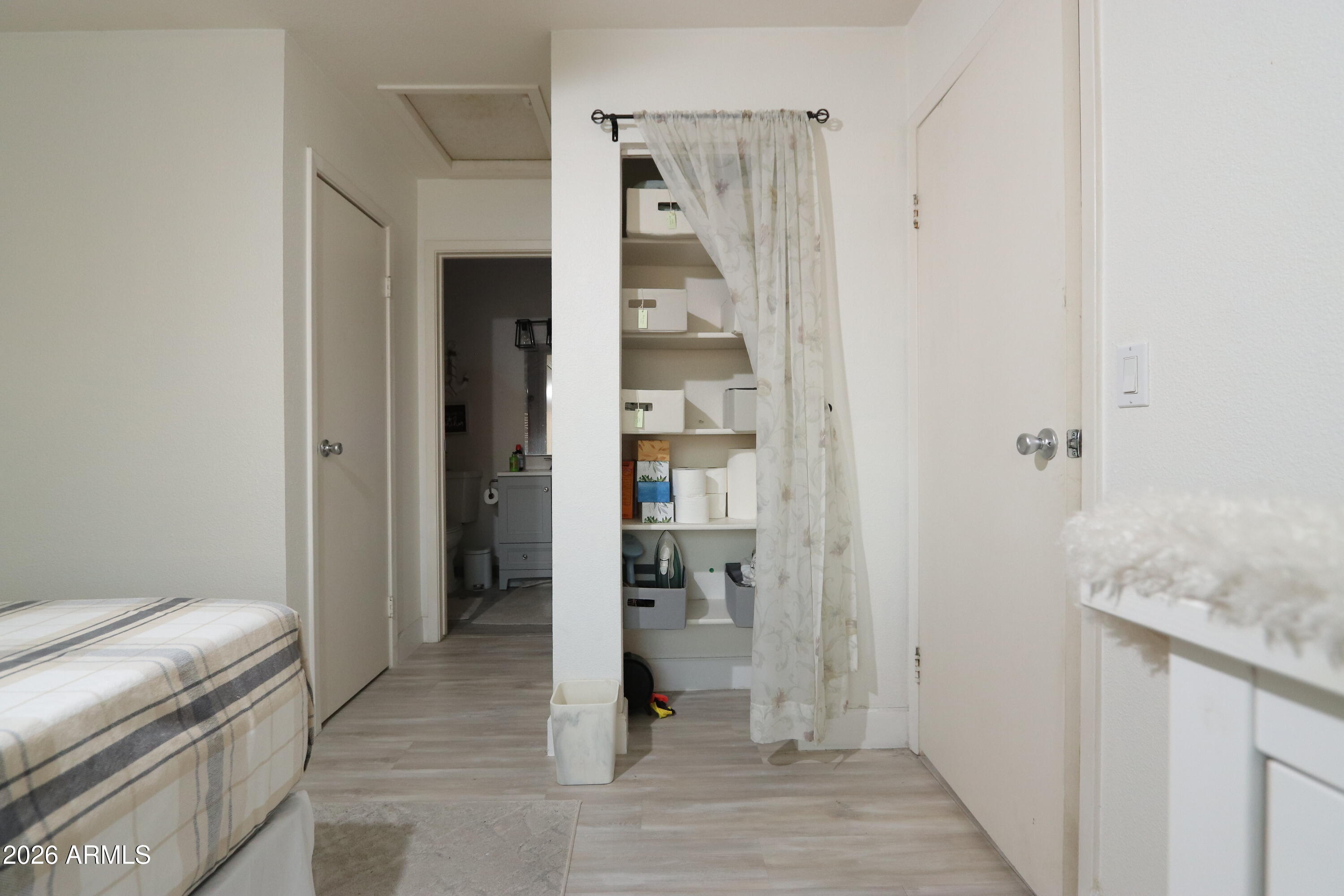 SHADOW MOUNTAIN VILLAS CONDOMINIUM AMD - Residential
