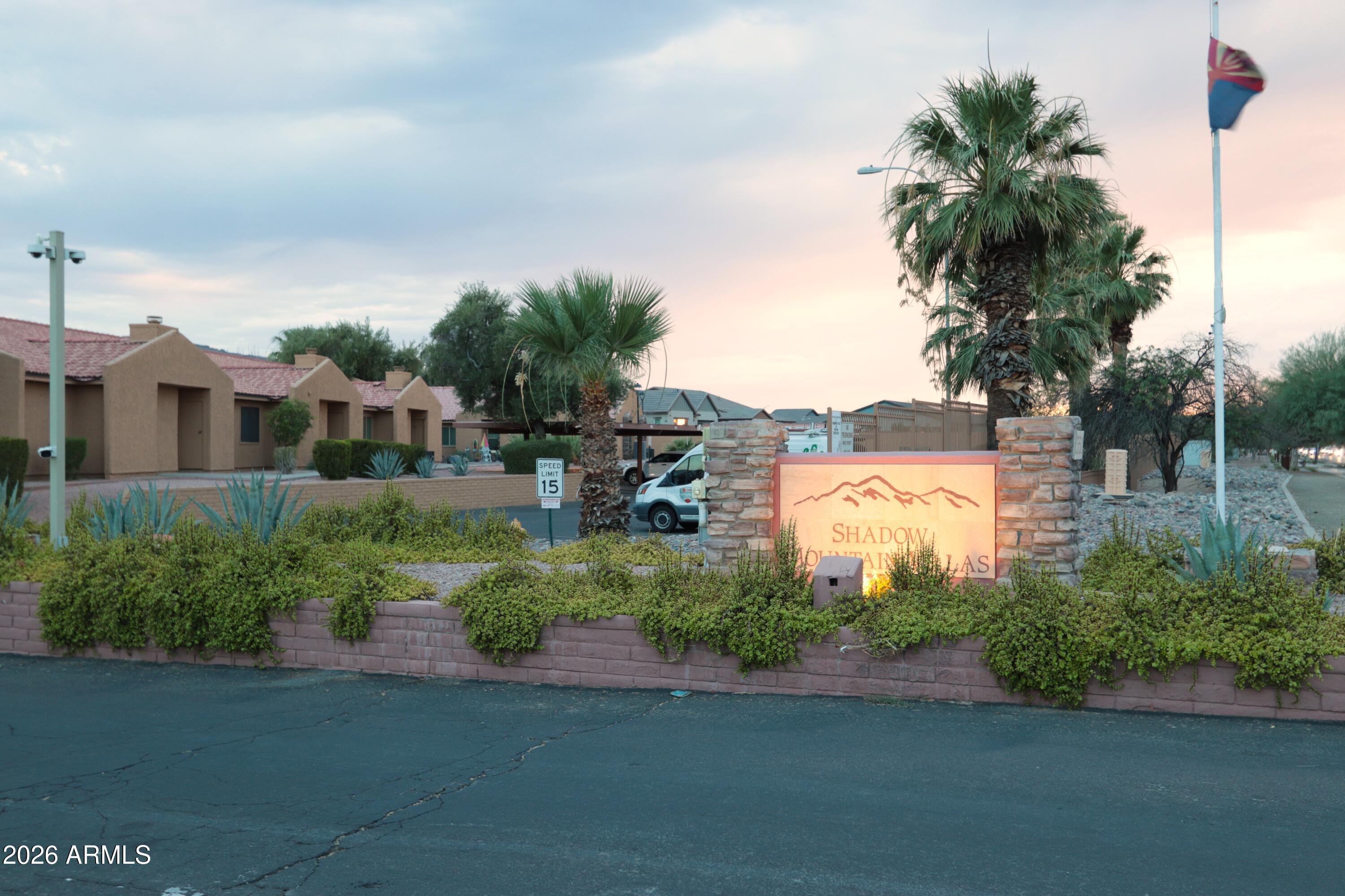 SHADOW MOUNTAIN VILLAS CONDOMINIUM AMD - Residential