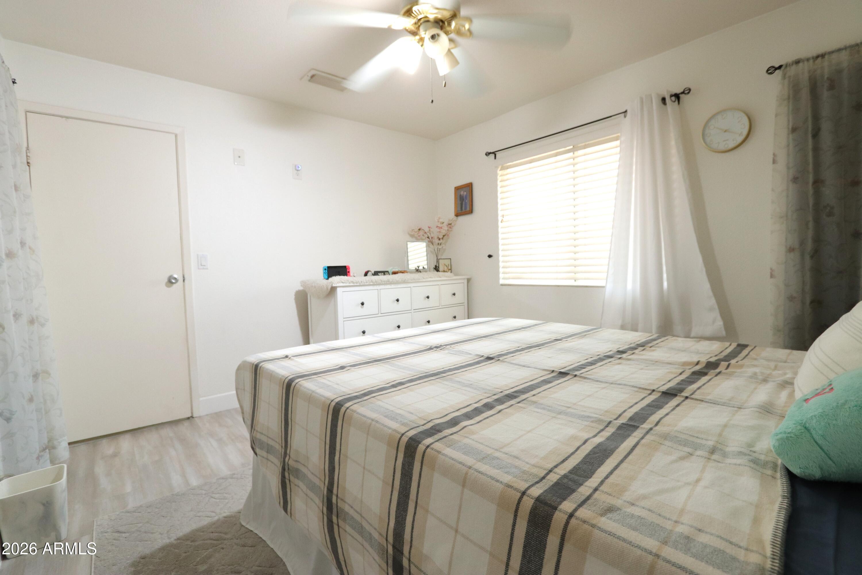 SHADOW MOUNTAIN VILLAS CONDOMINIUM AMD - Residential