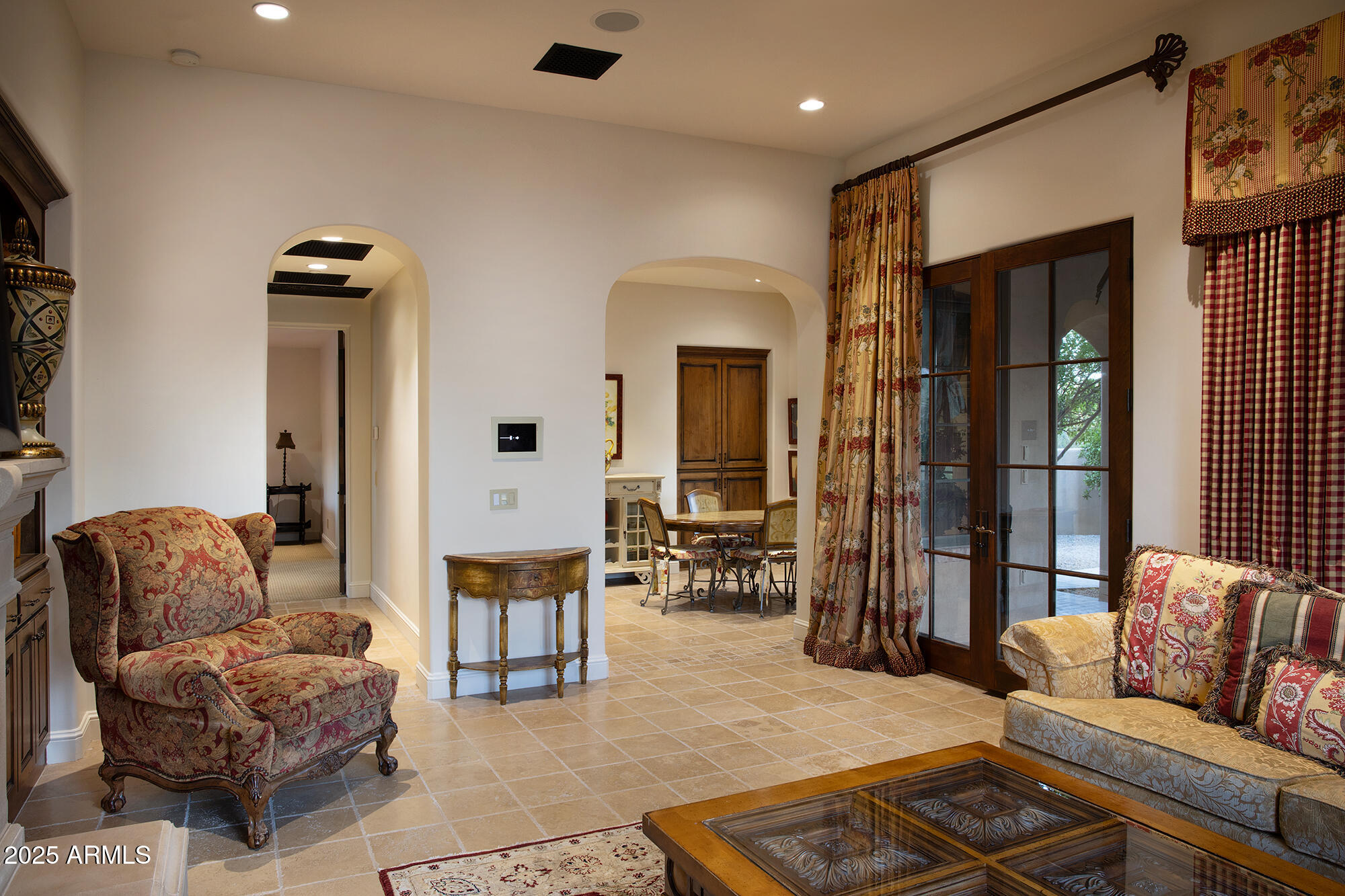 PRADO ESTATES - Residential