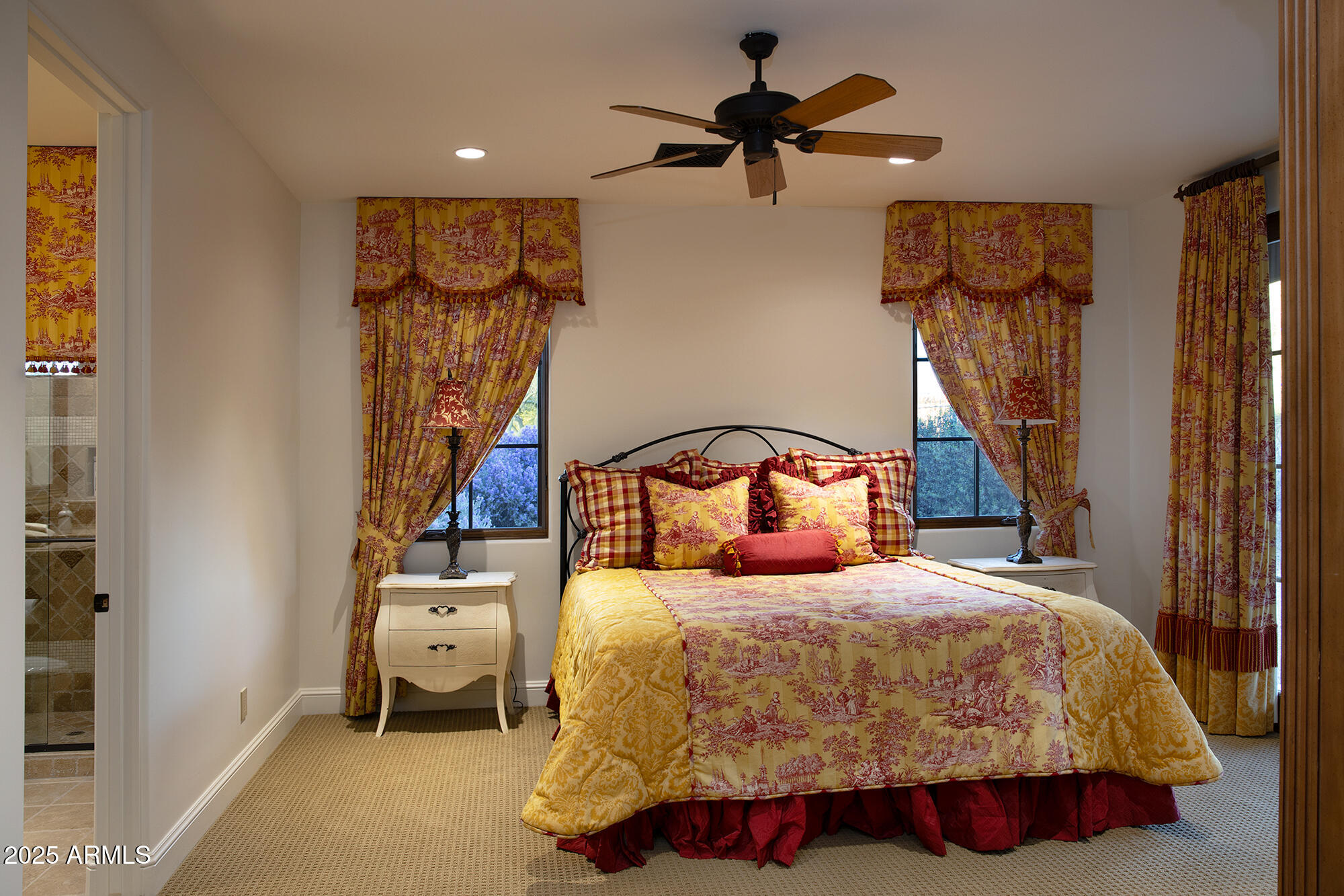PRADO ESTATES - Residential