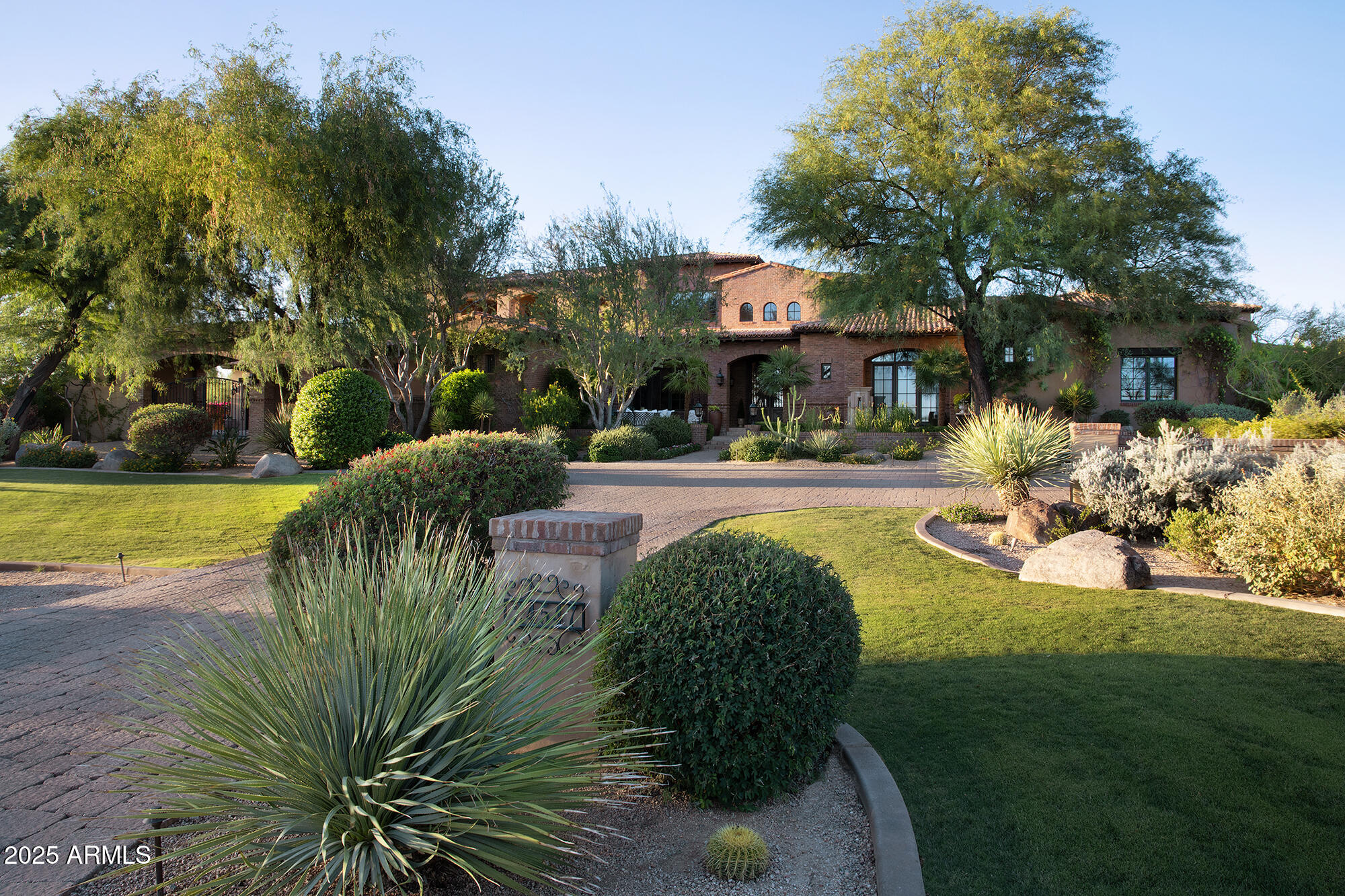 PRADO ESTATES - Residential