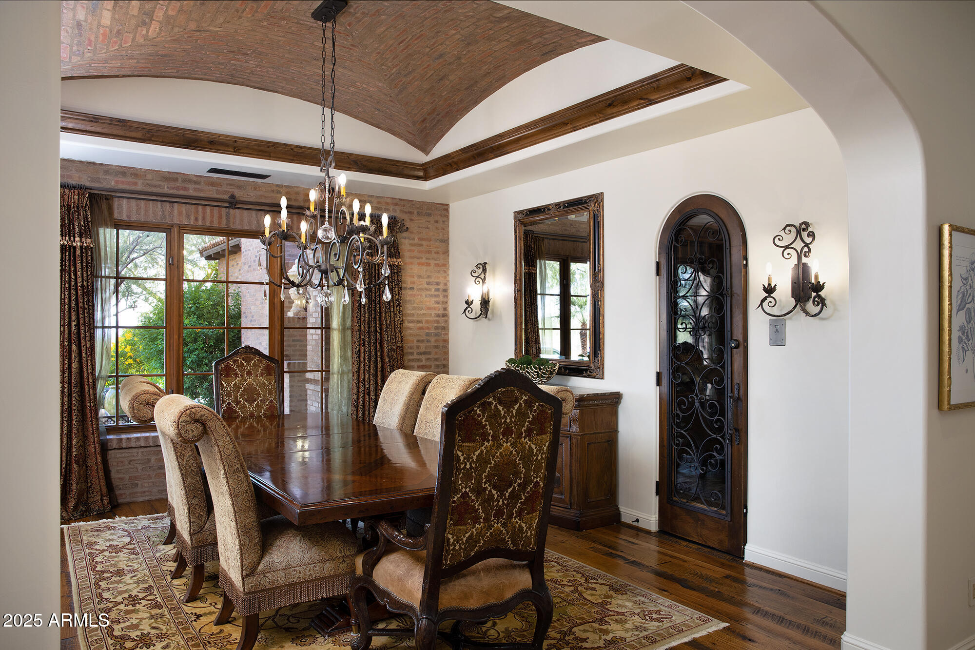 PRADO ESTATES - Residential