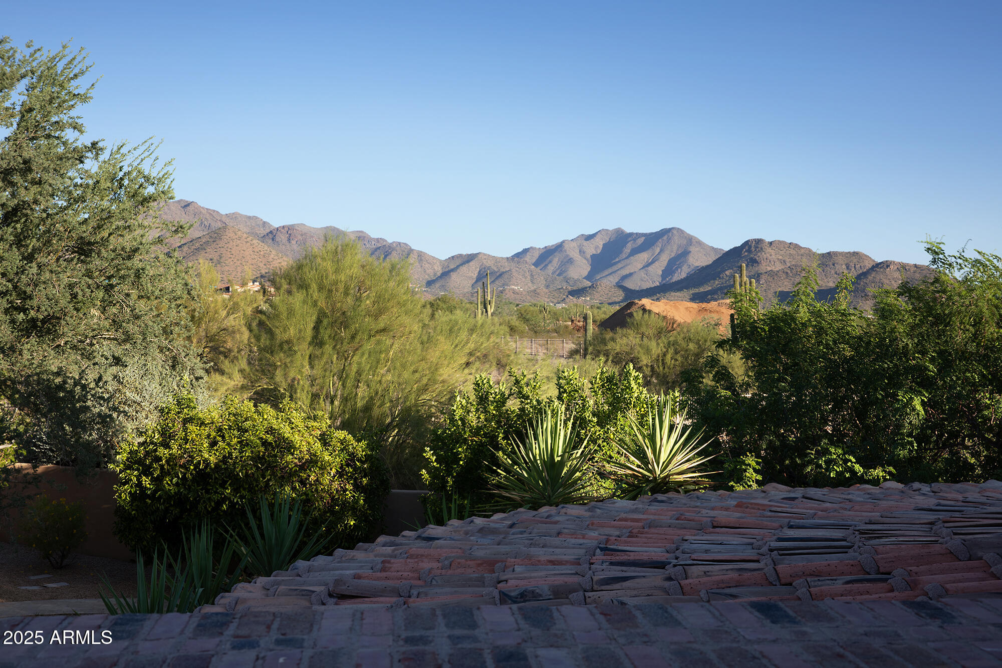 PRADO ESTATES - Residential