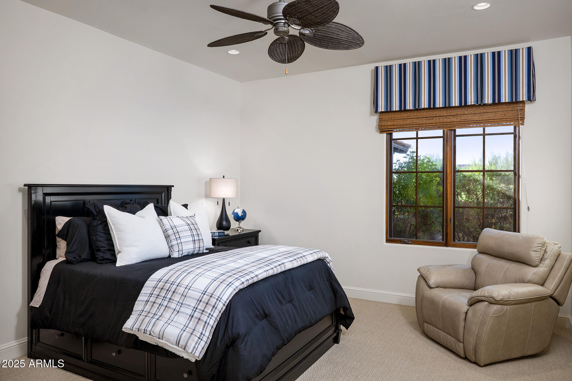 PRADO ESTATES - Residential