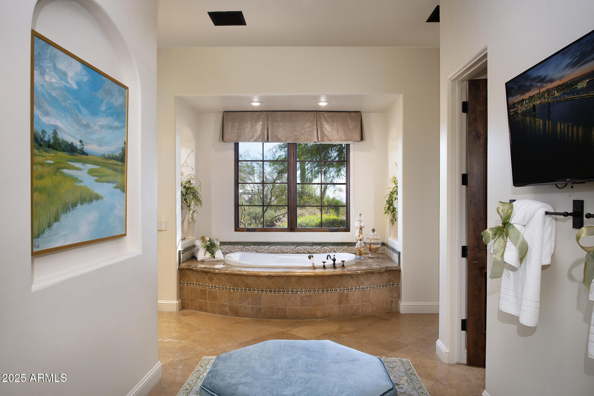 PRADO ESTATES - Residential