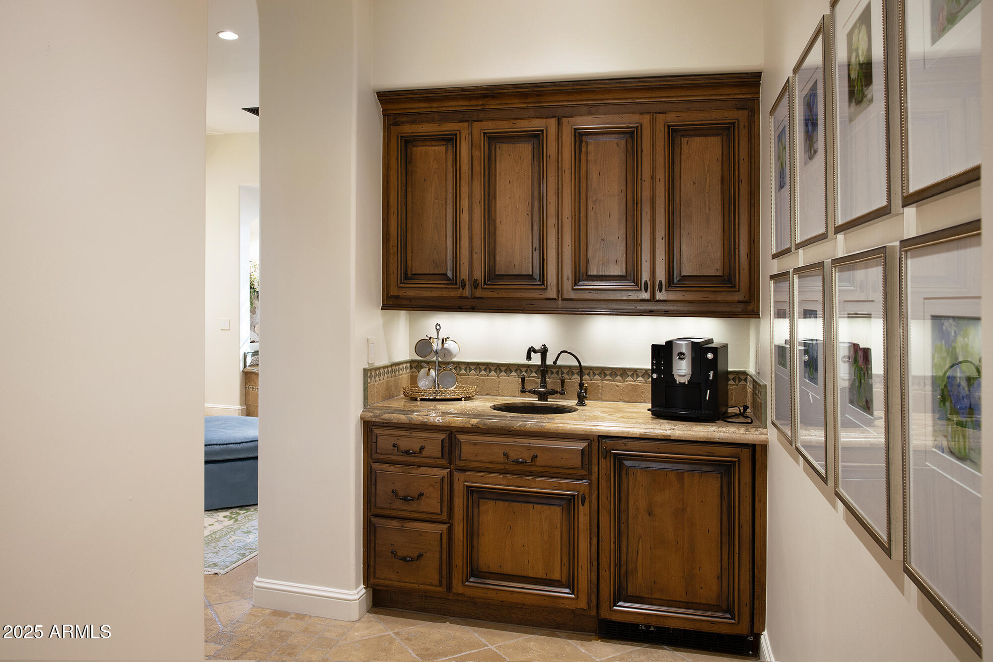 PRADO ESTATES - Residential