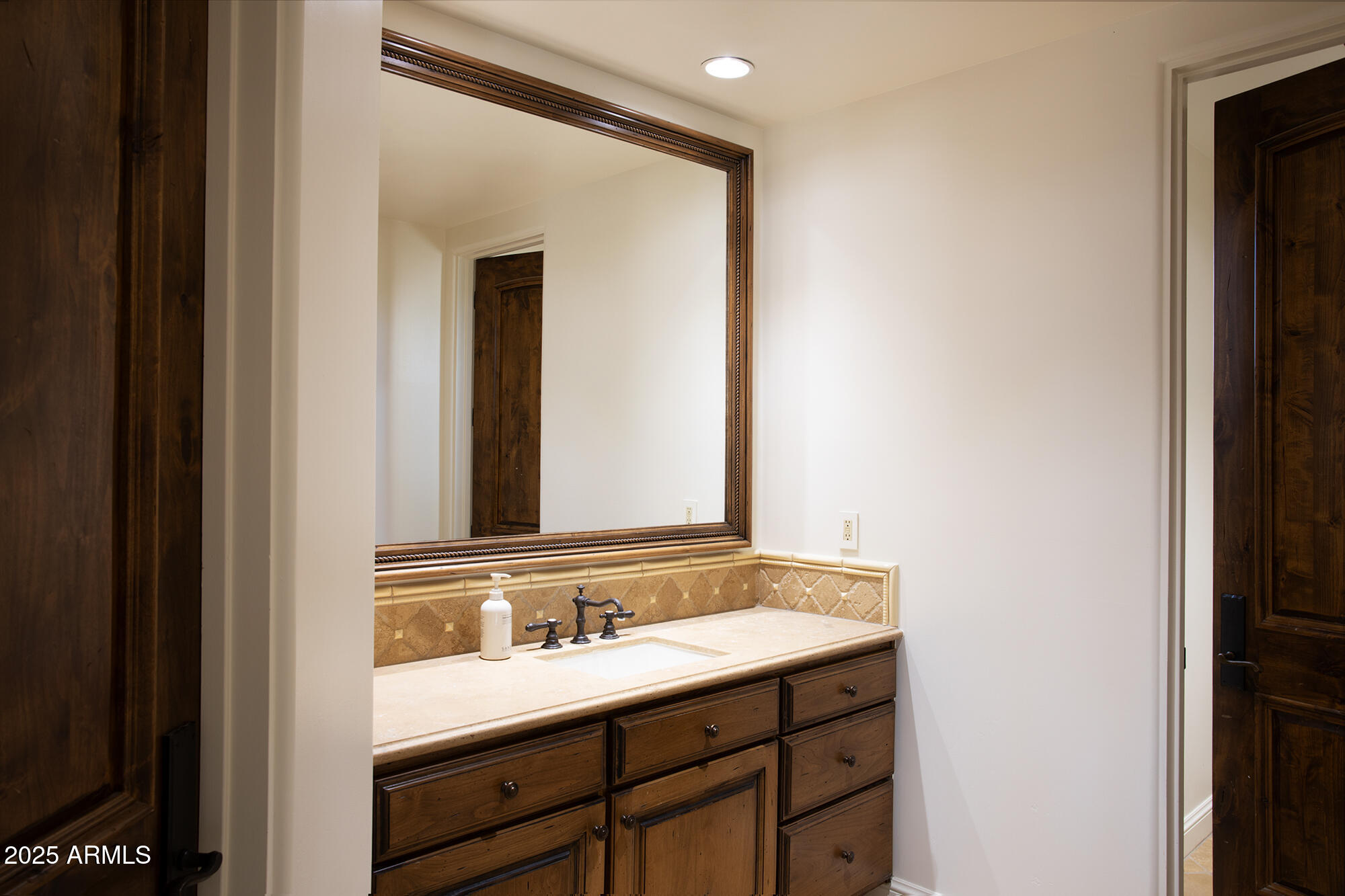 PRADO ESTATES - Residential