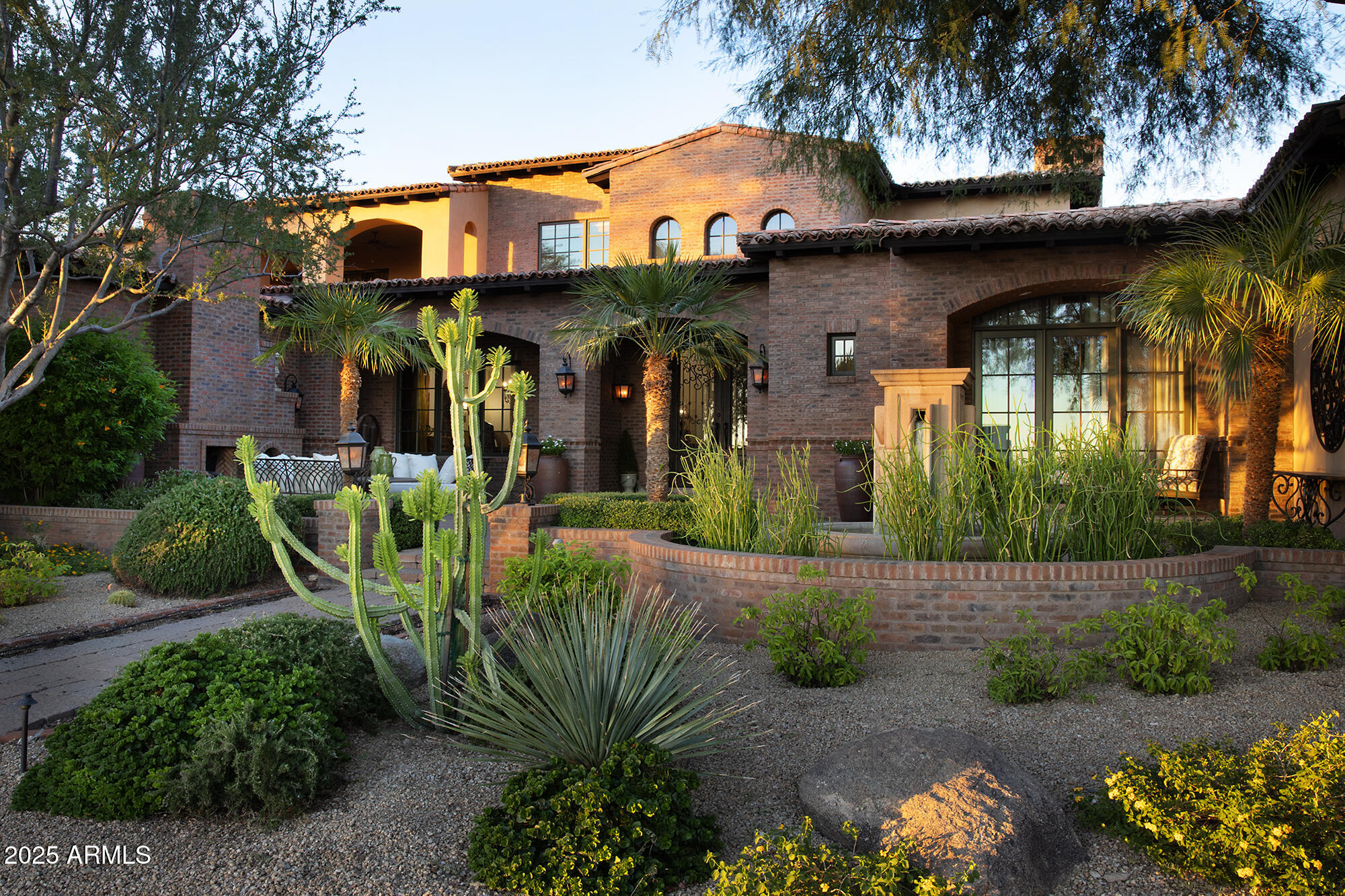 PRADO ESTATES - Residential
