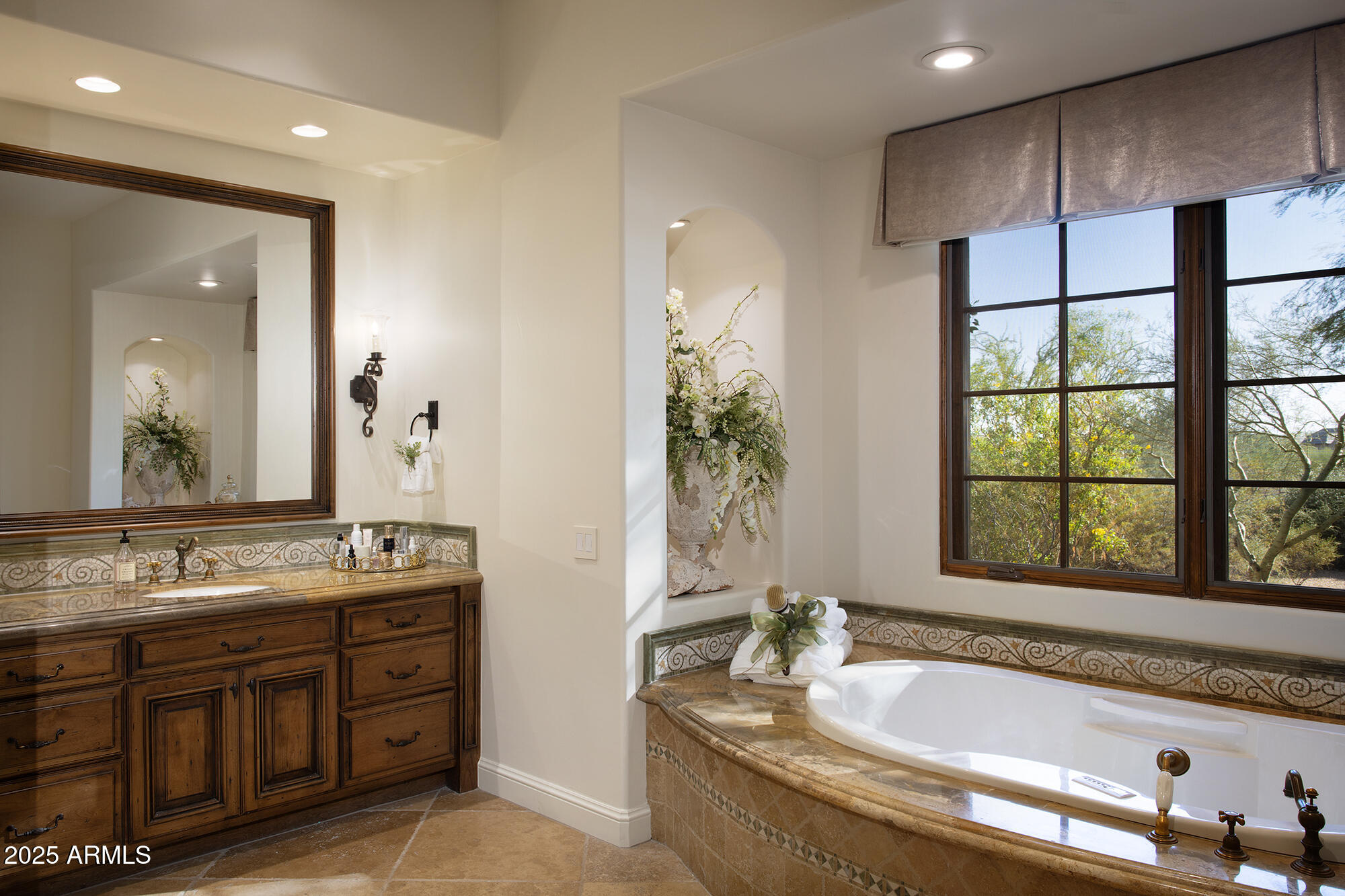 PRADO ESTATES - Residential