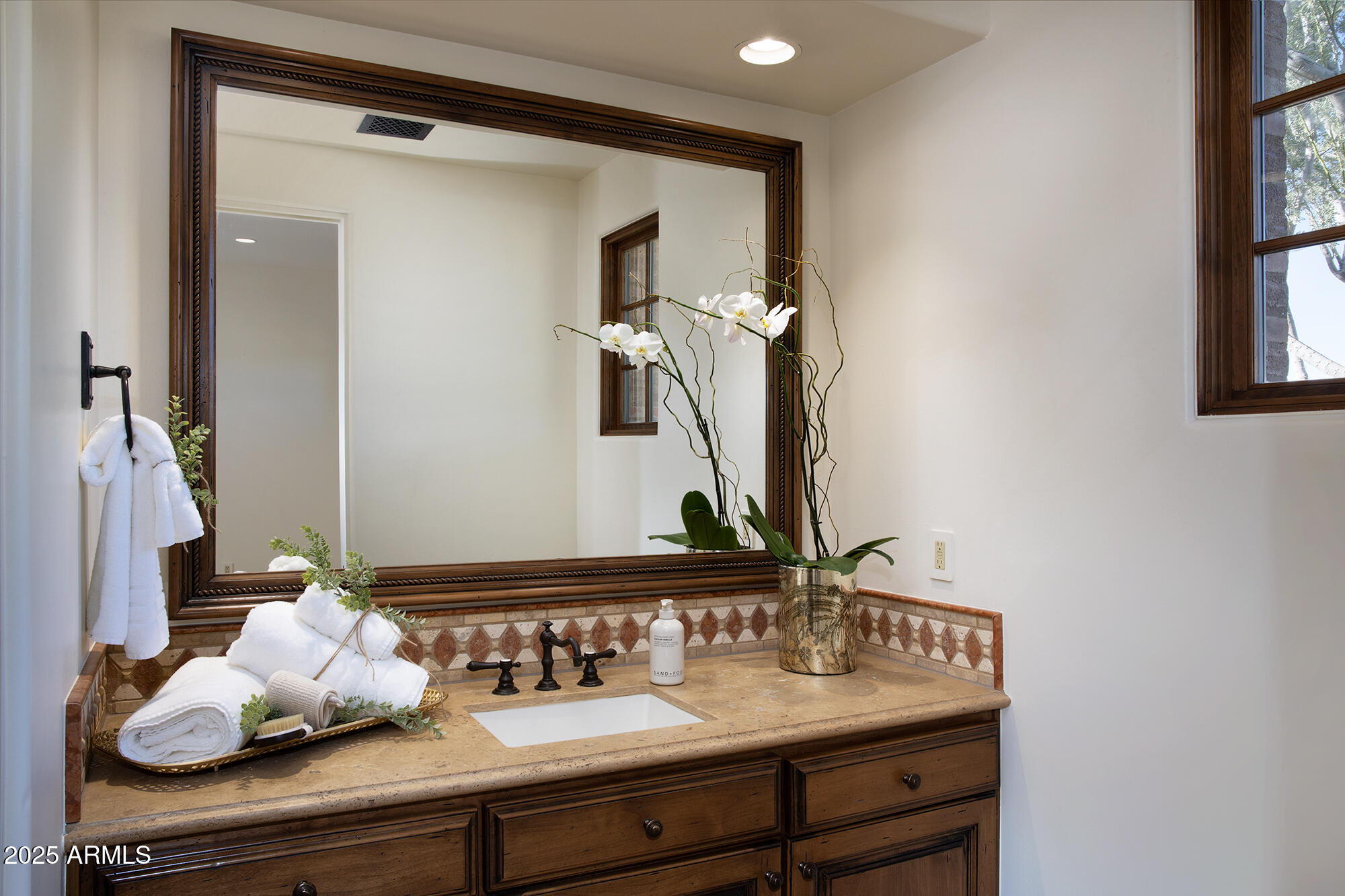 PRADO ESTATES - Residential