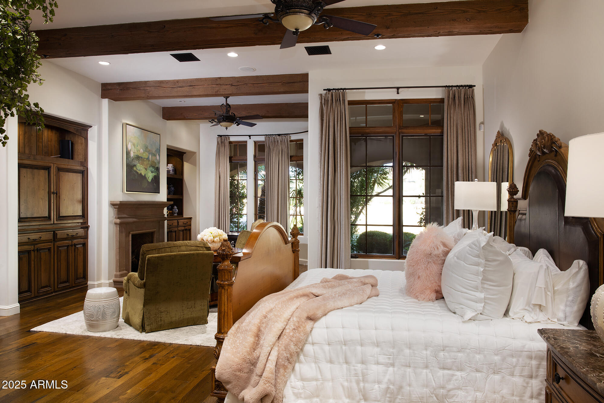 PRADO ESTATES - Residential