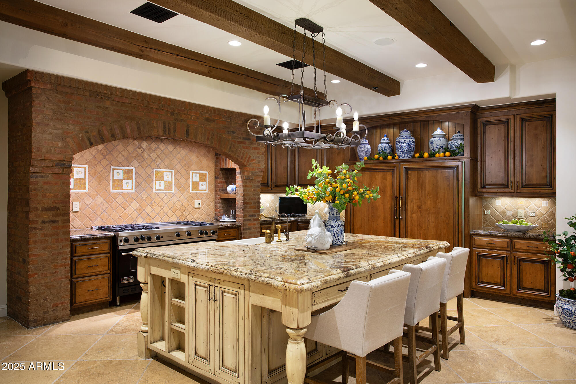 PRADO ESTATES - Residential