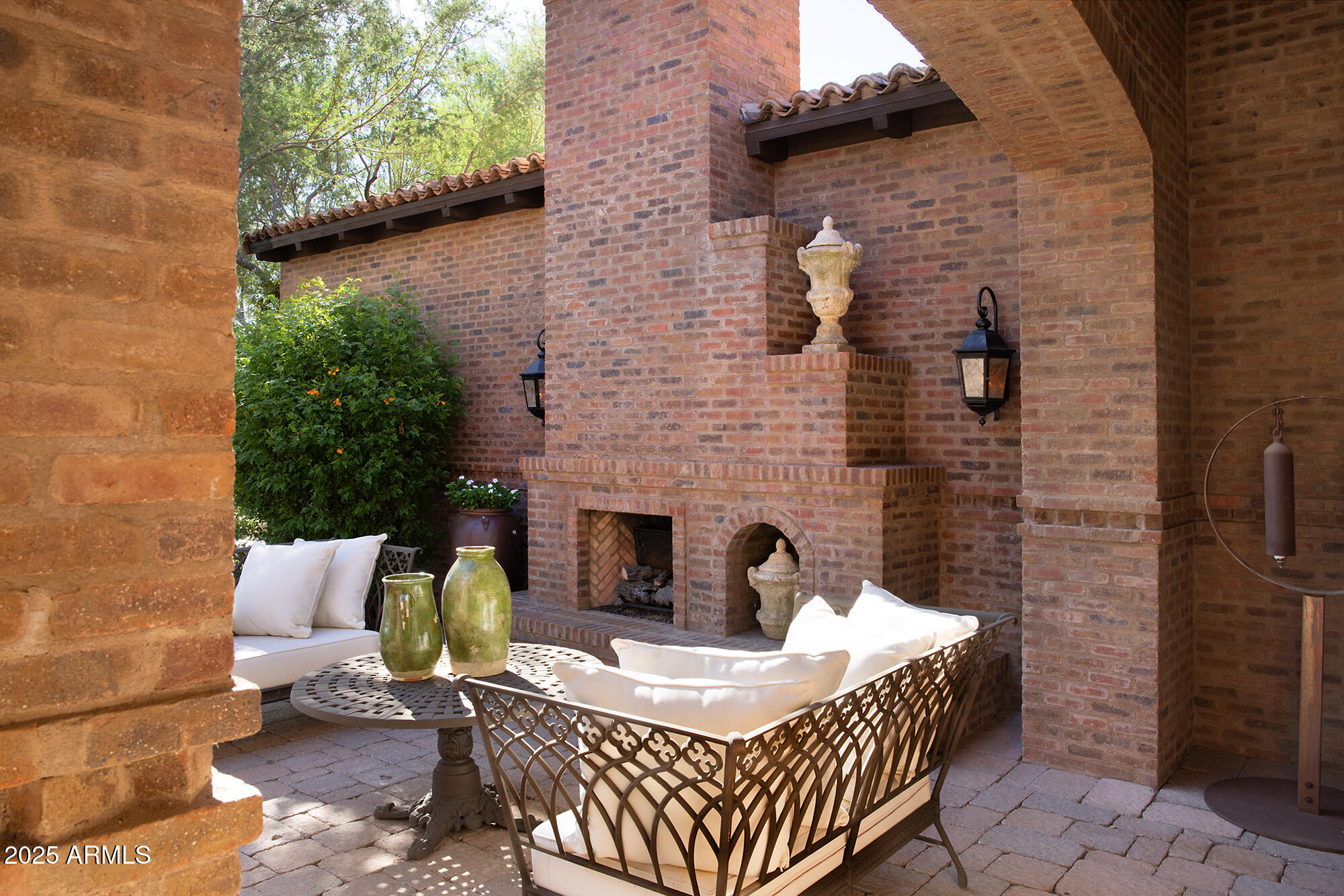 PRADO ESTATES - Residential