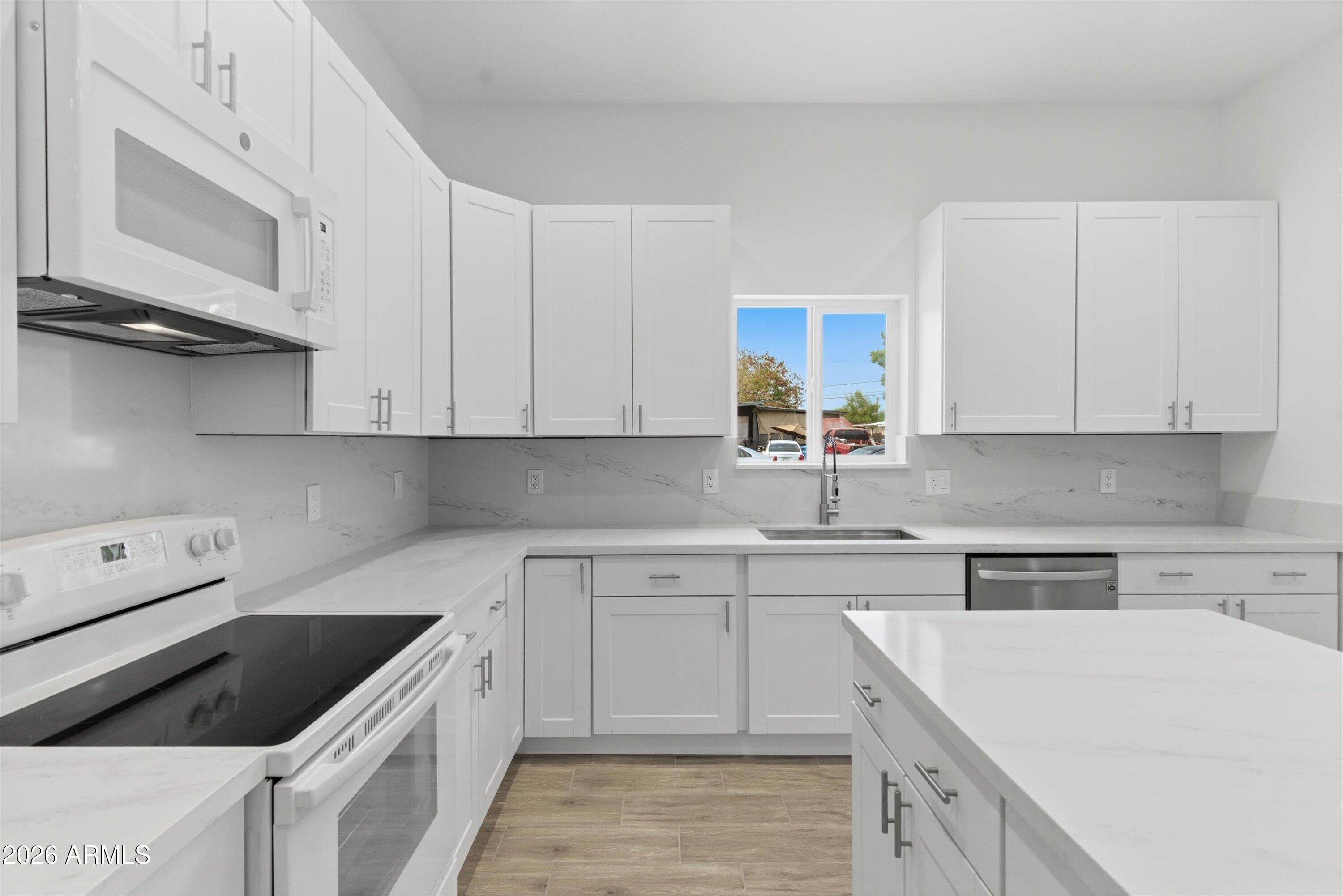 BELL PARK 2 - Residential