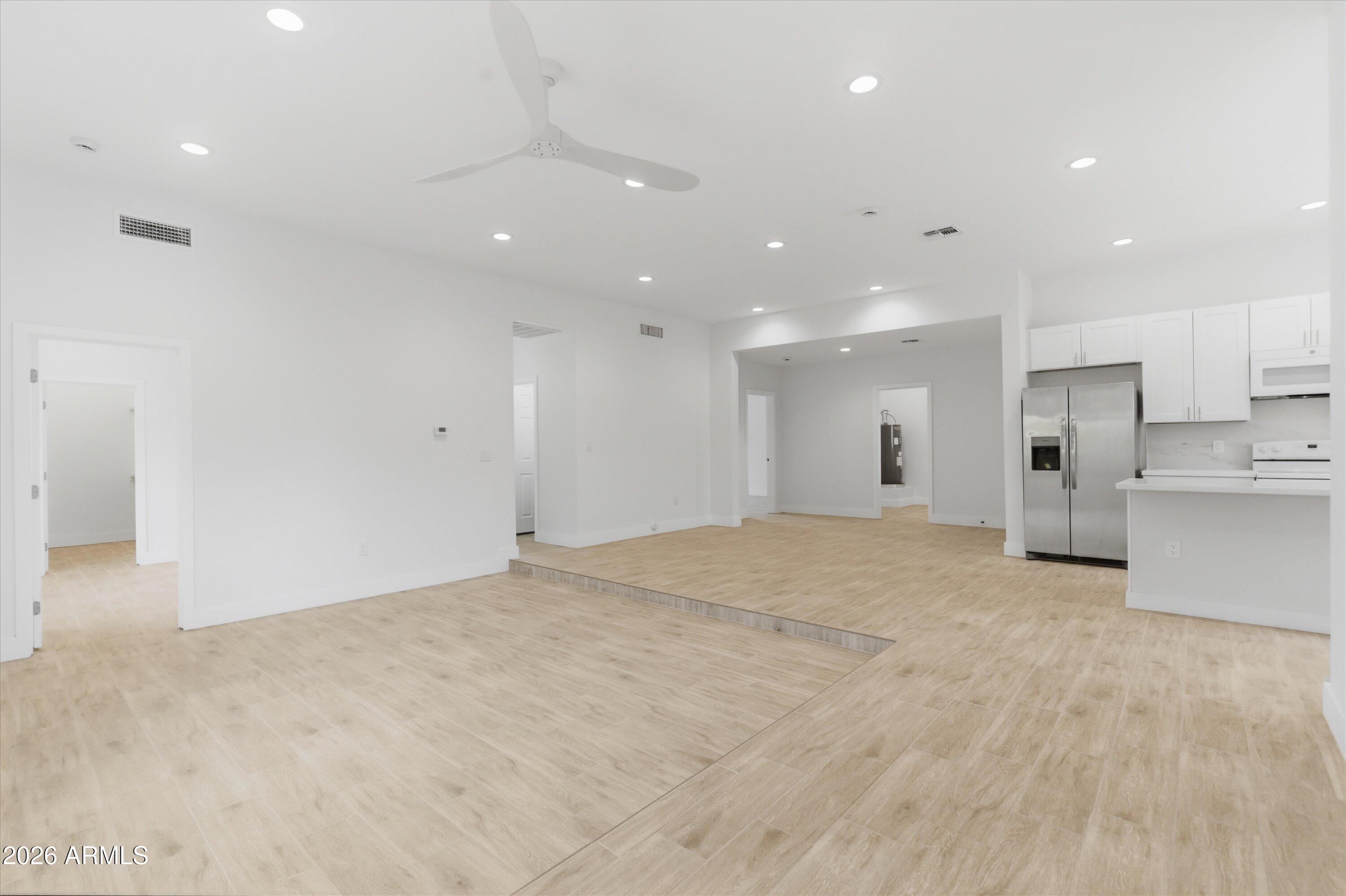 BELL PARK 2 - Residential