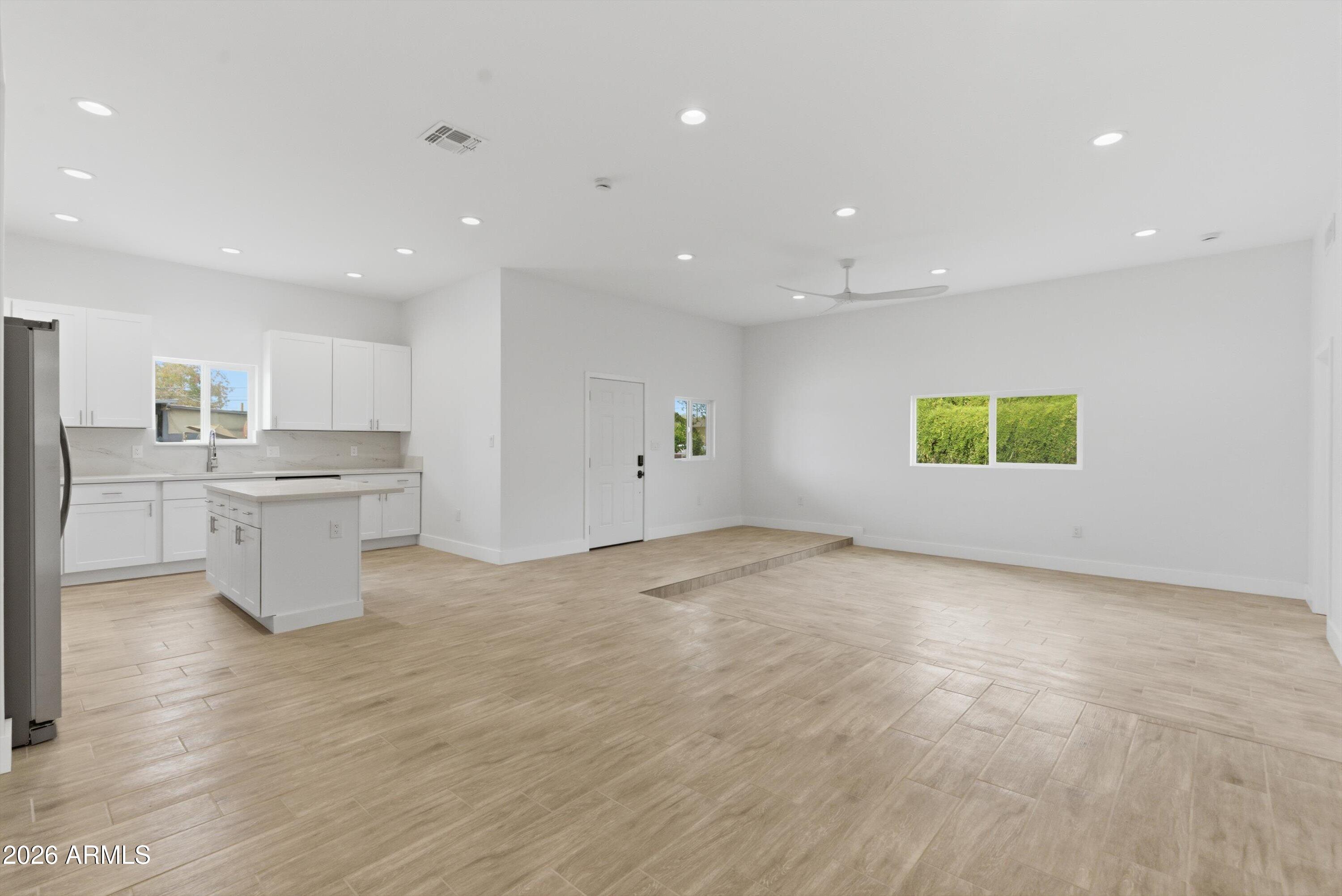 BELL PARK 2 - Residential