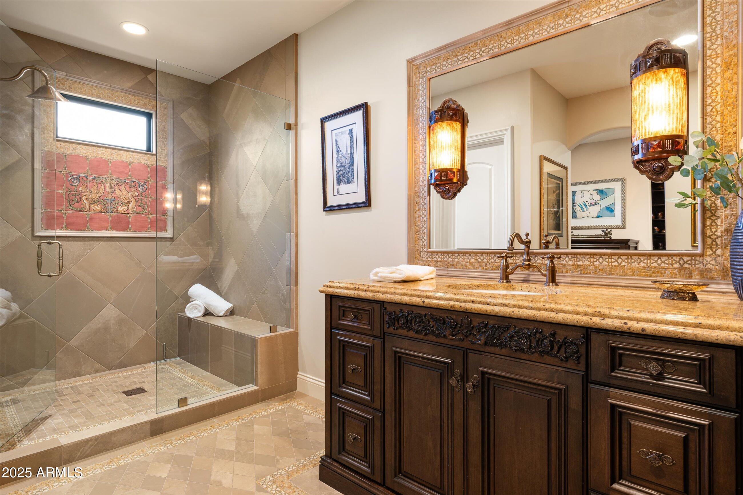 PARADISE - Residential
