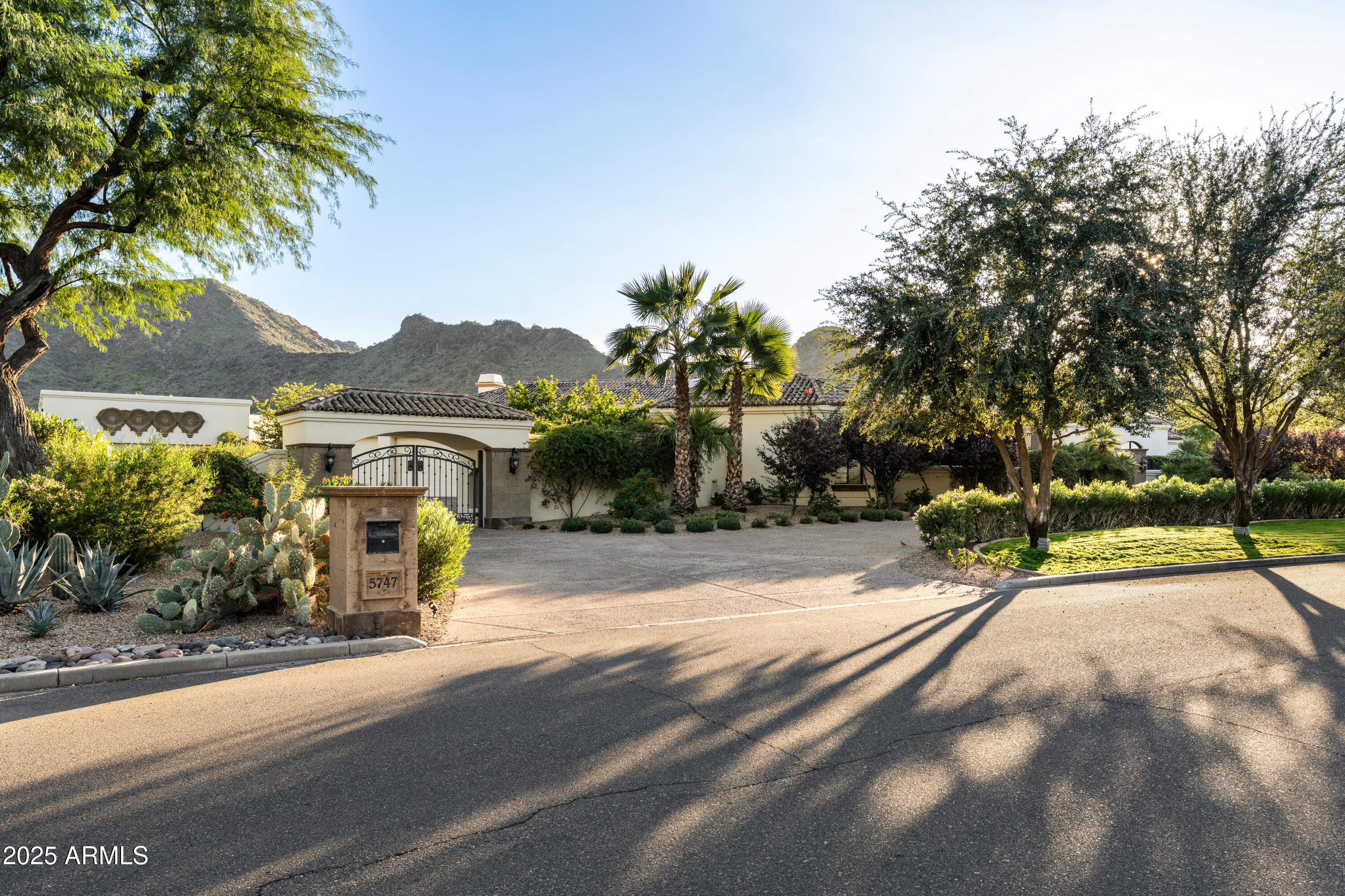 PARADISE - Residential