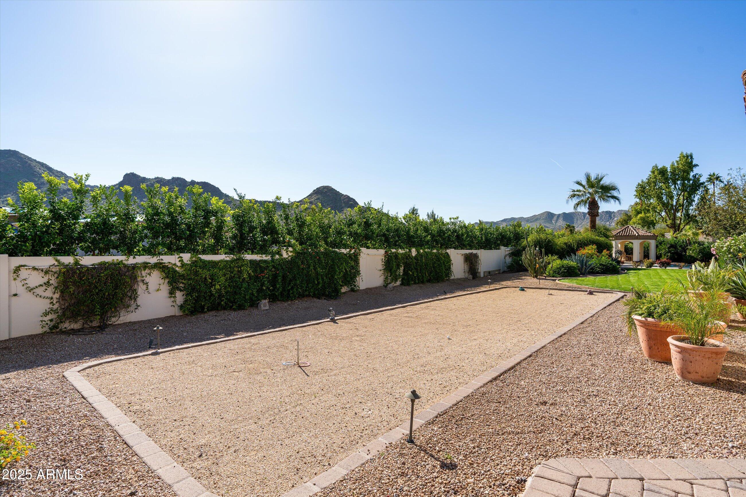 PARADISE - Residential