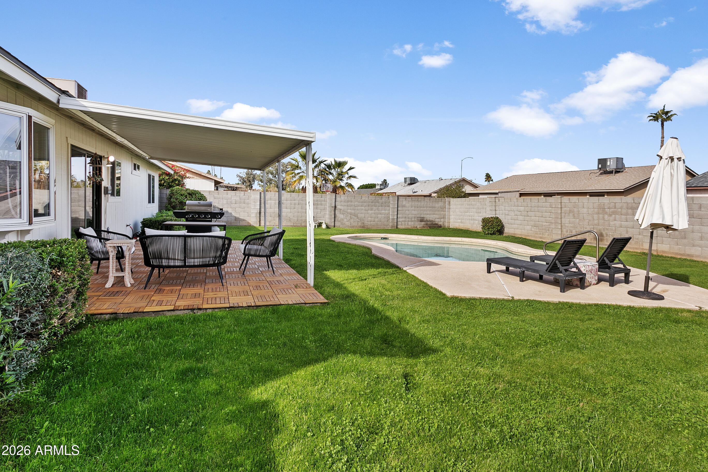 MESA TIERRA NO. 3 - Residential