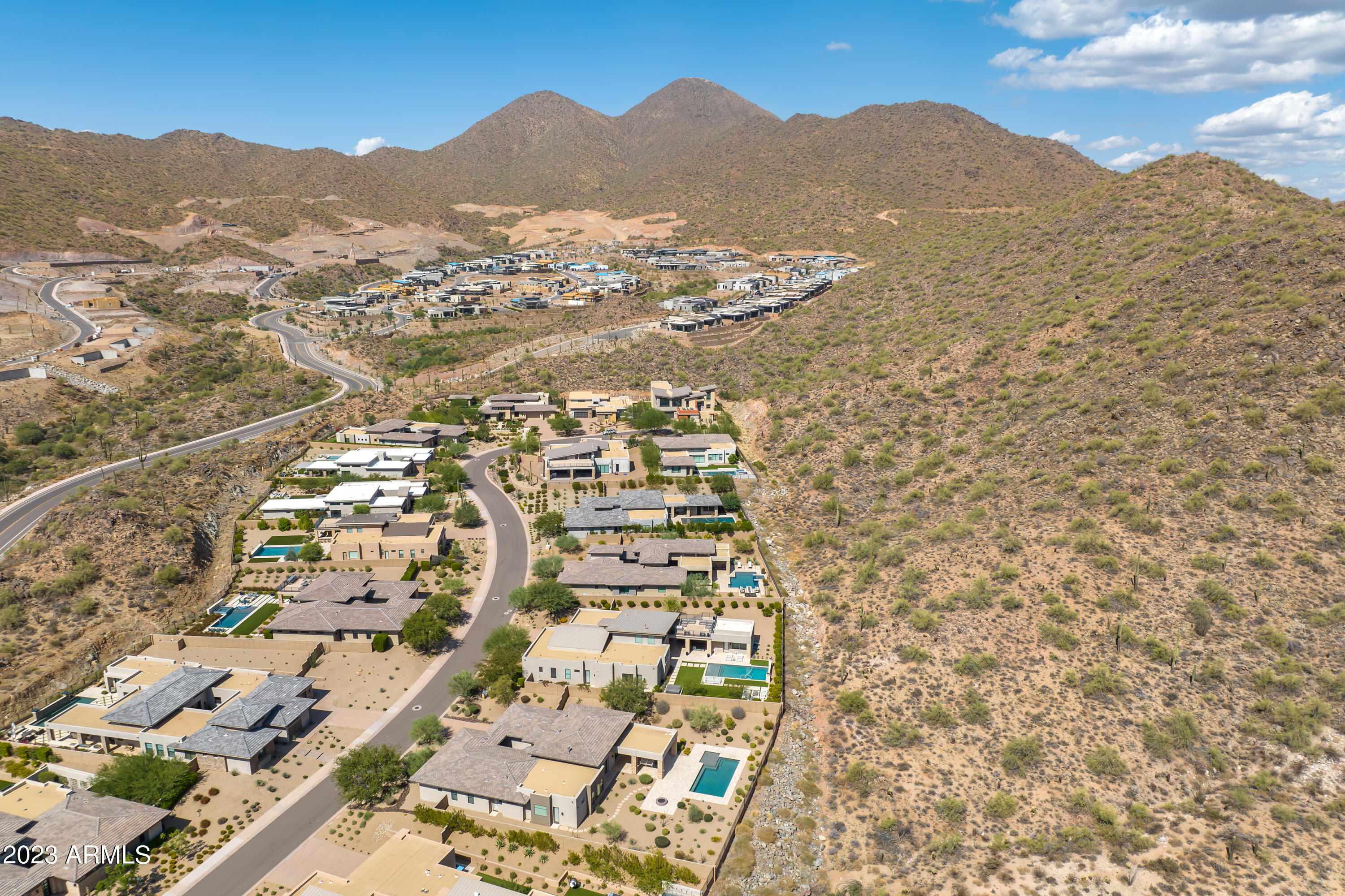 Adero Canyon - Residential