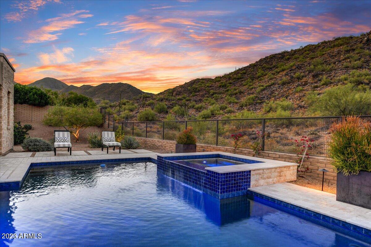 Adero Canyon - Residential