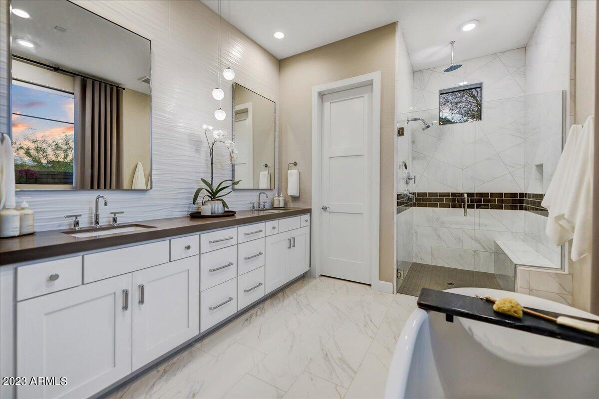 Adero Canyon - Residential