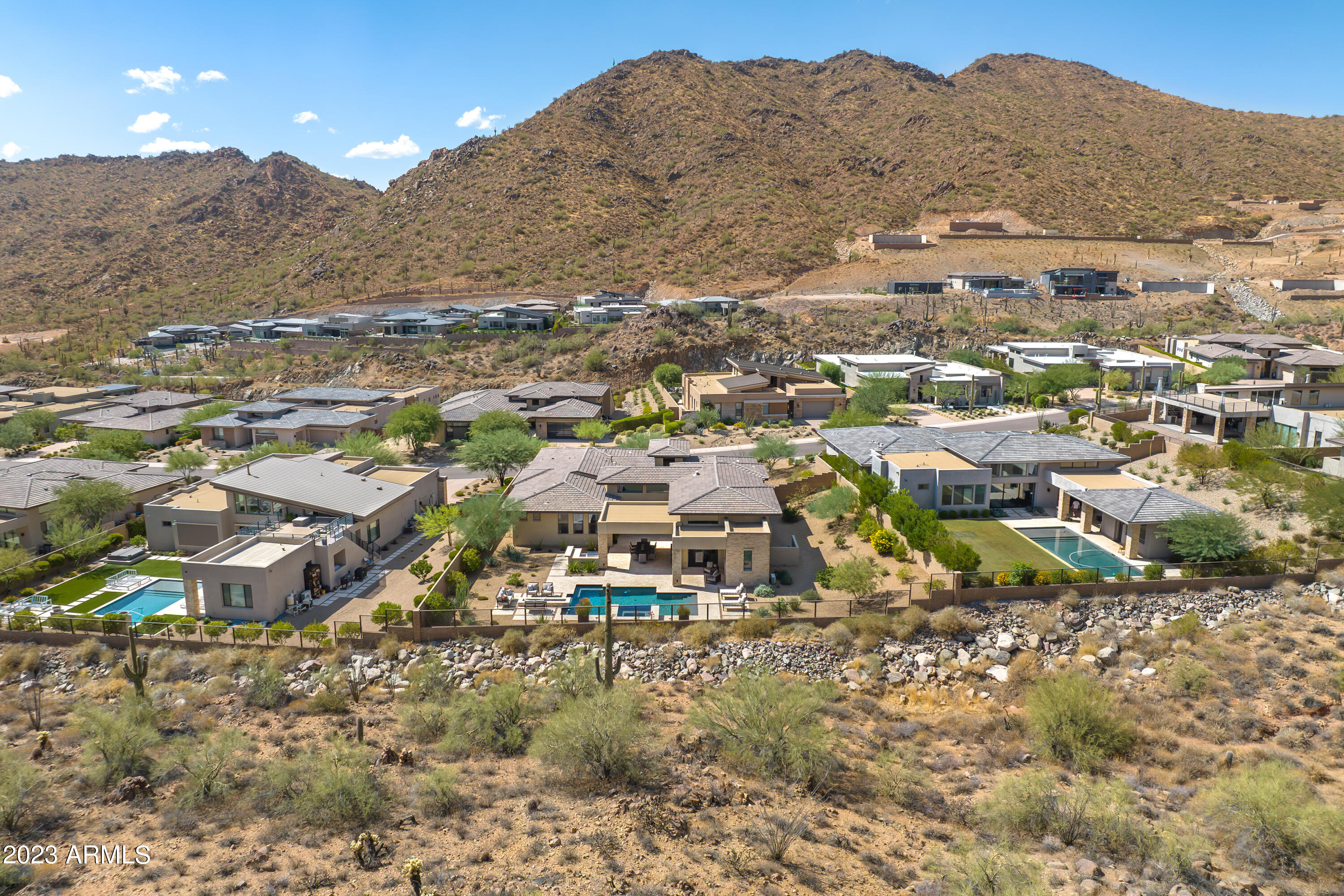 Adero Canyon - Residential