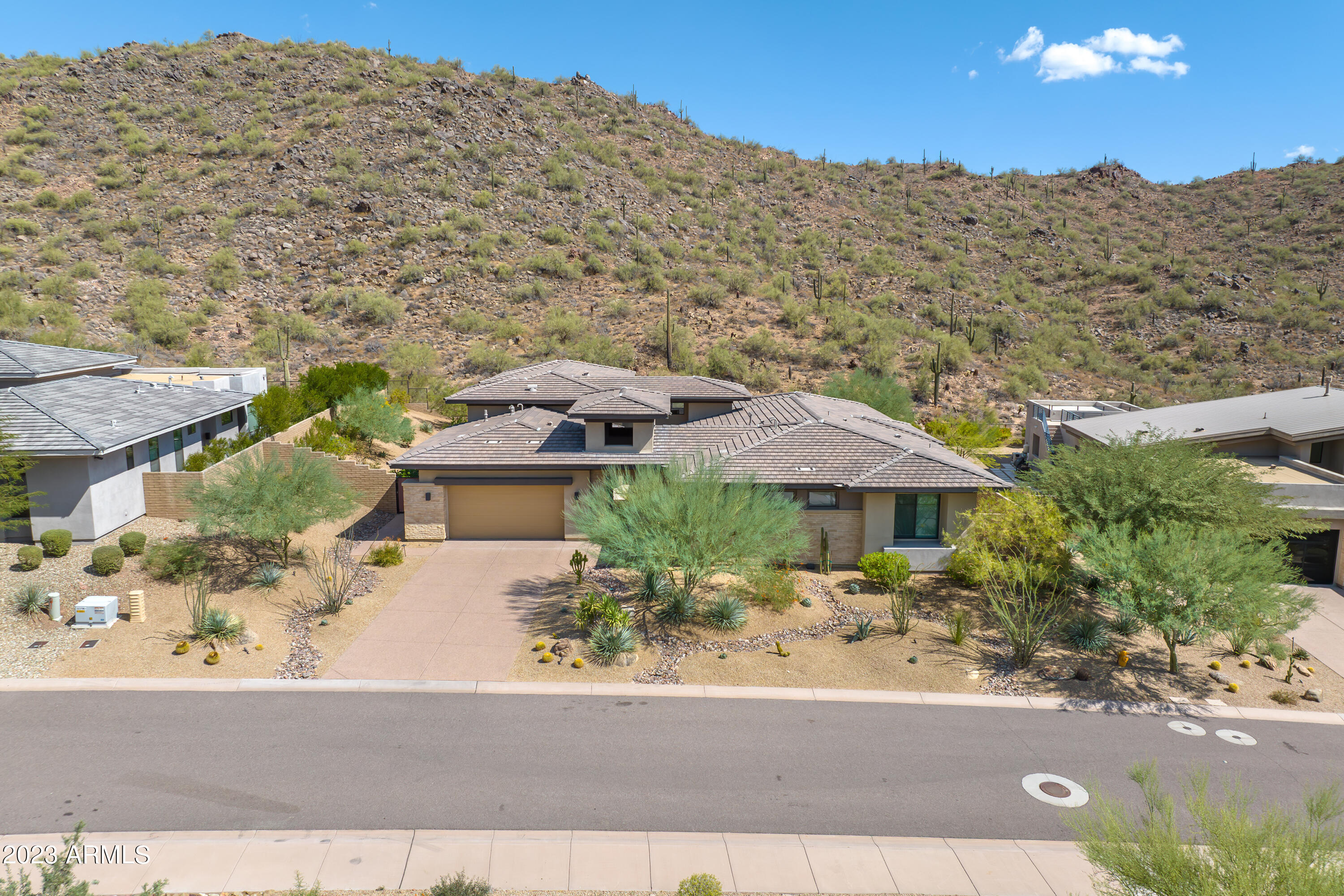 Adero Canyon - Residential