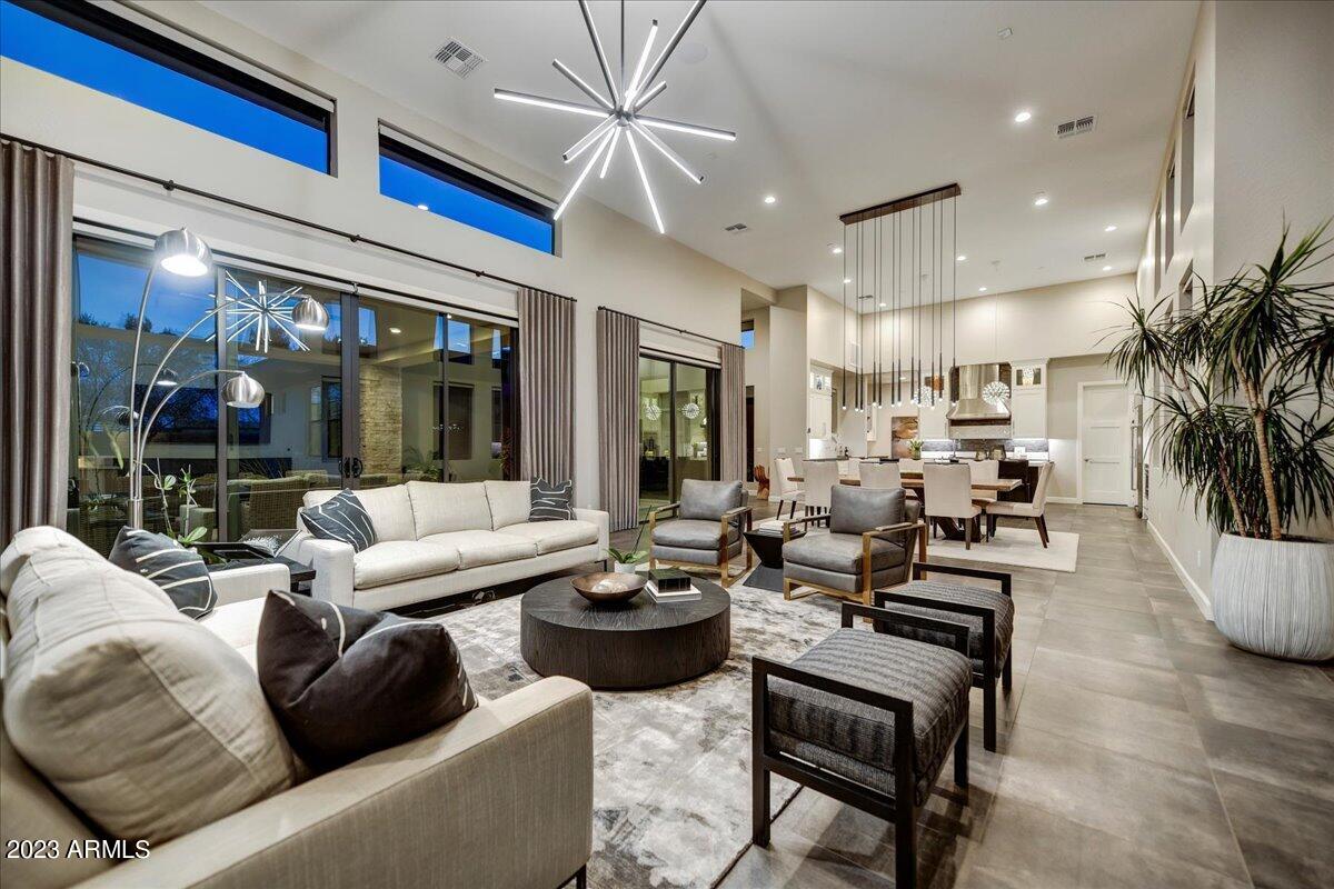 Adero Canyon - Residential