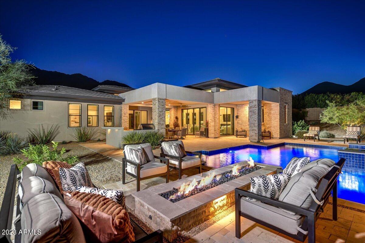 Adero Canyon - Residential