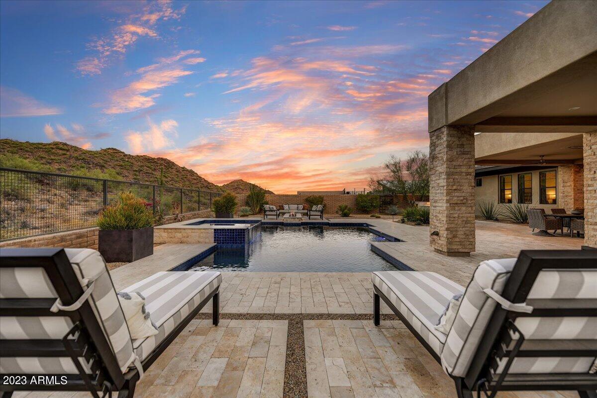 Adero Canyon - Residential