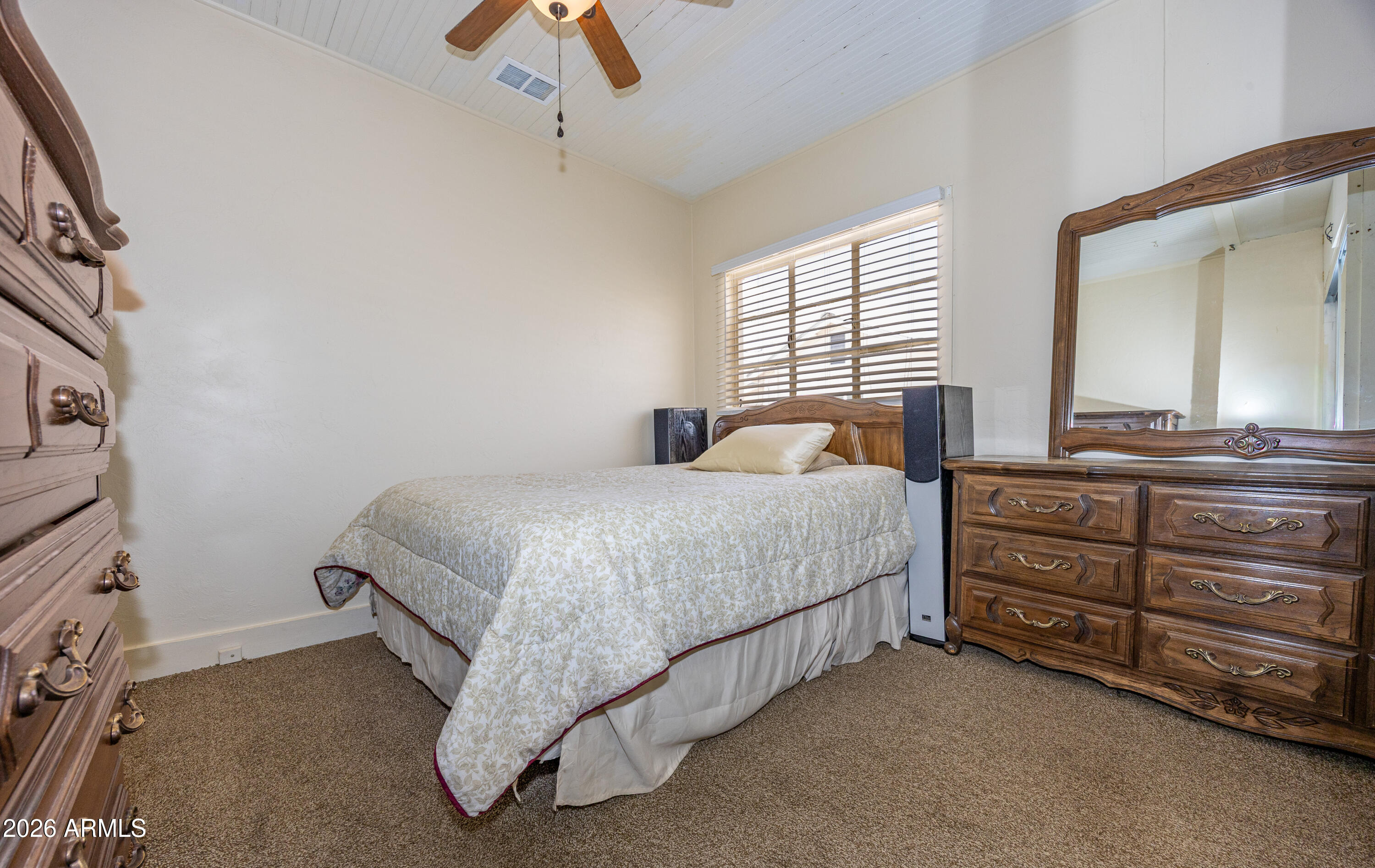 BAKERVILLE - Residential