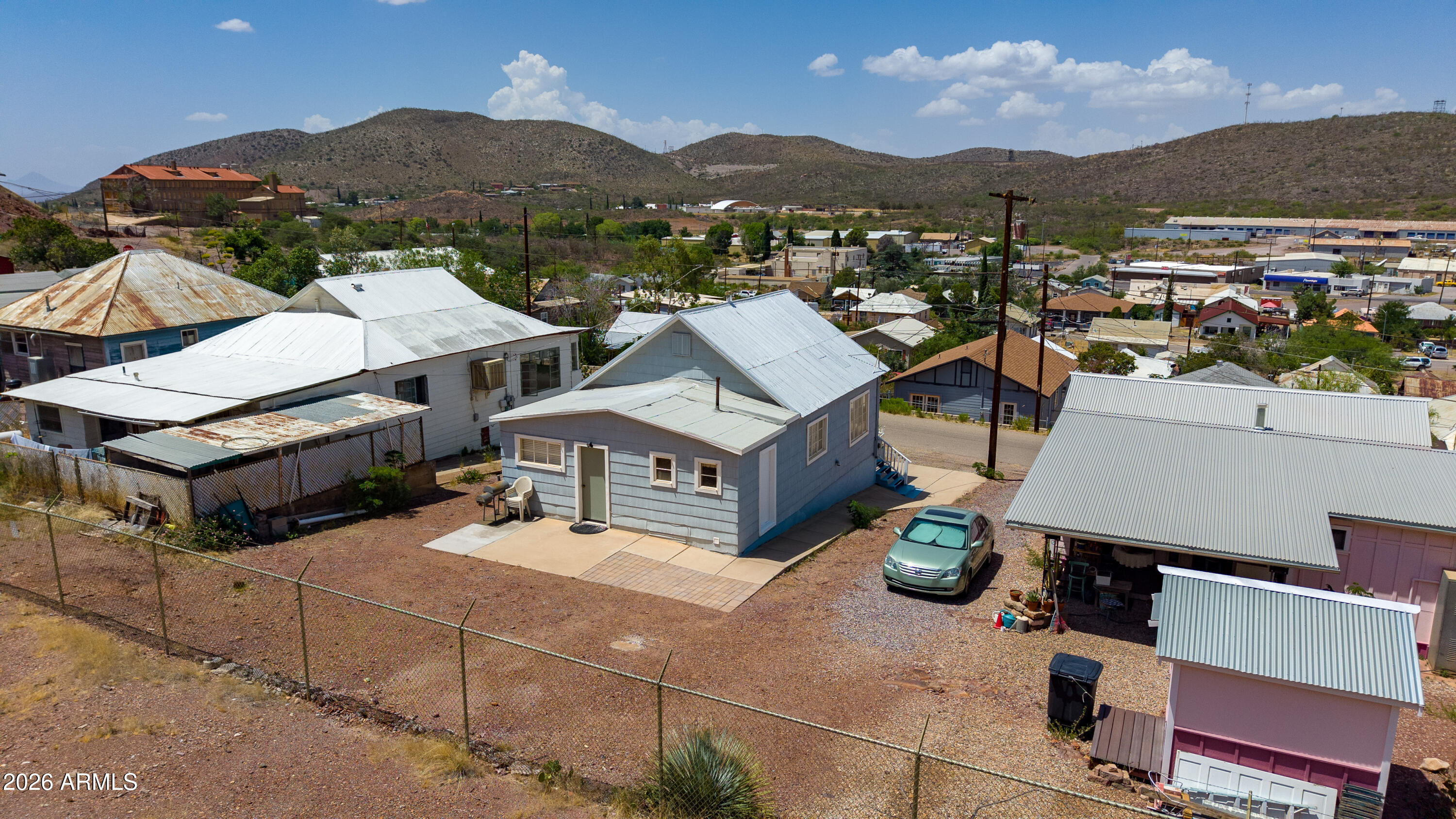 BAKERVILLE - Residential