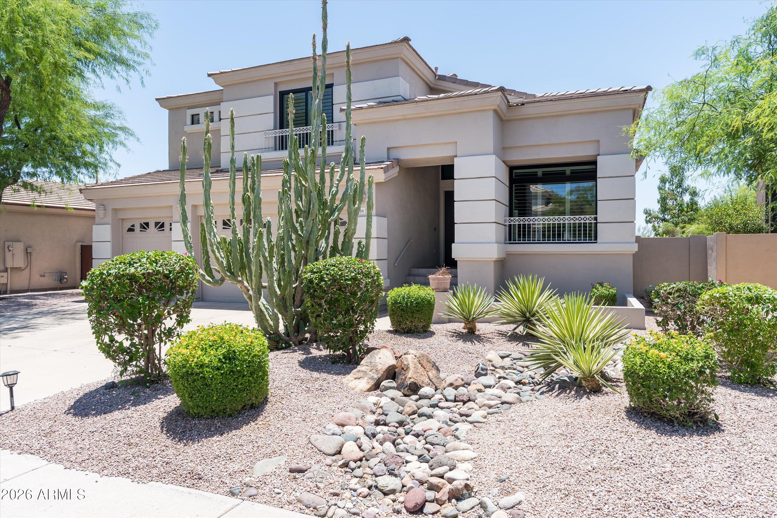 DESERT RIDGE LOT 31 - Residential