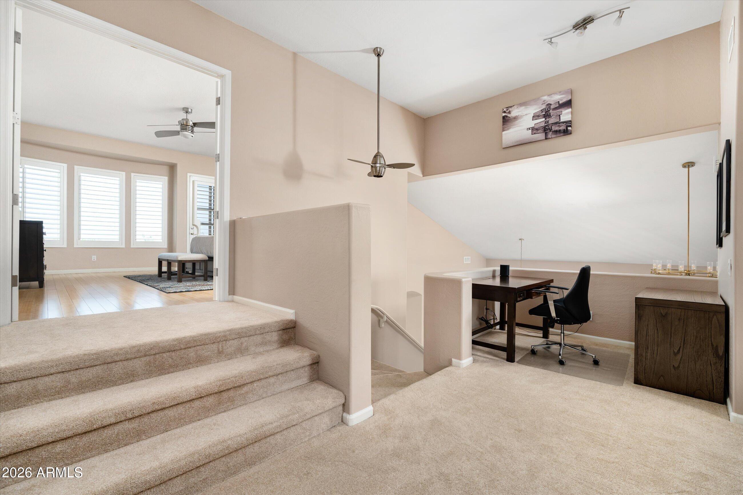 DESERT RIDGE LOT 31 - Residential